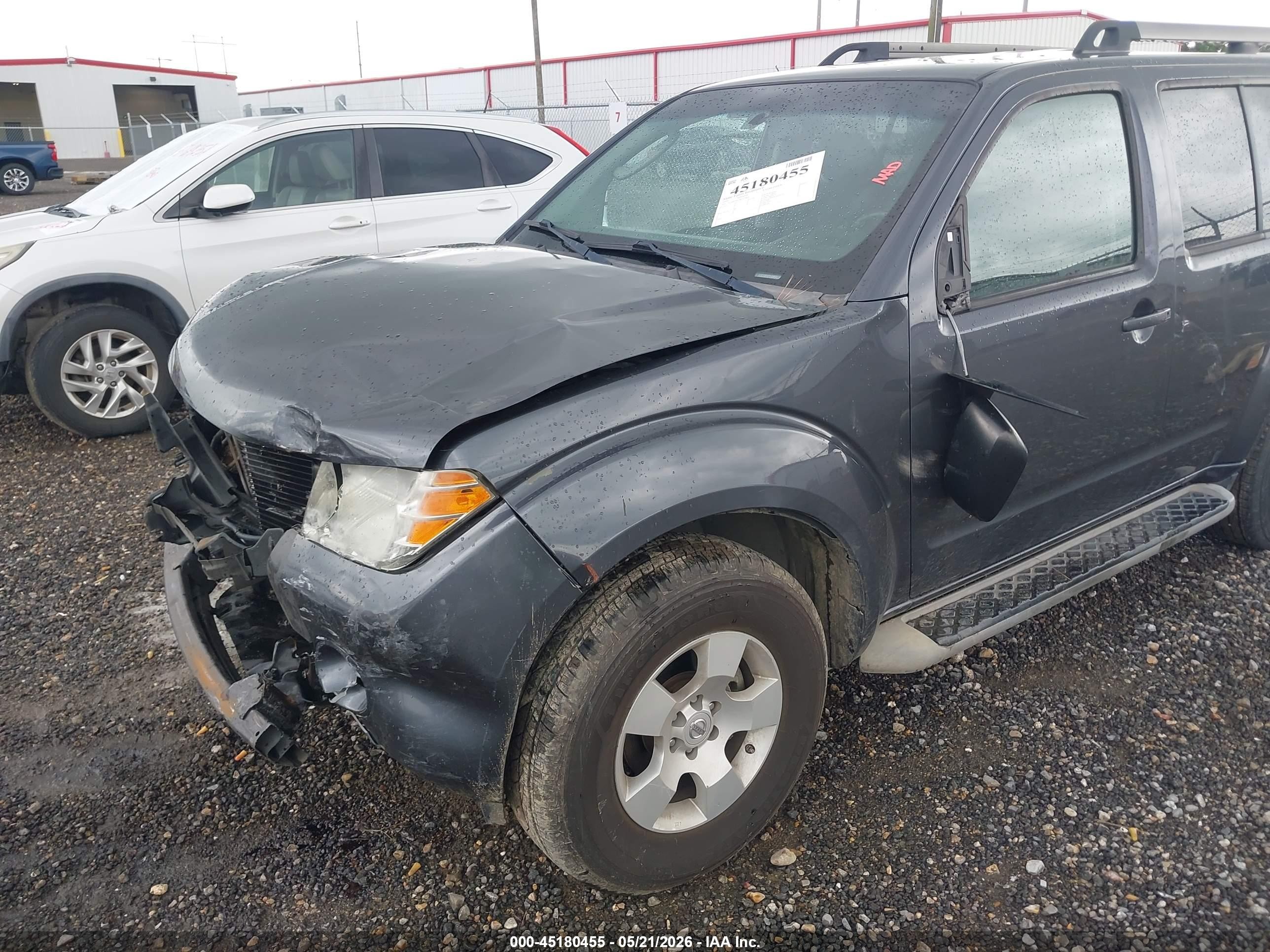 2011 Nissan Pathfinder S Gray vin: 5N1AR1NN7BC619860