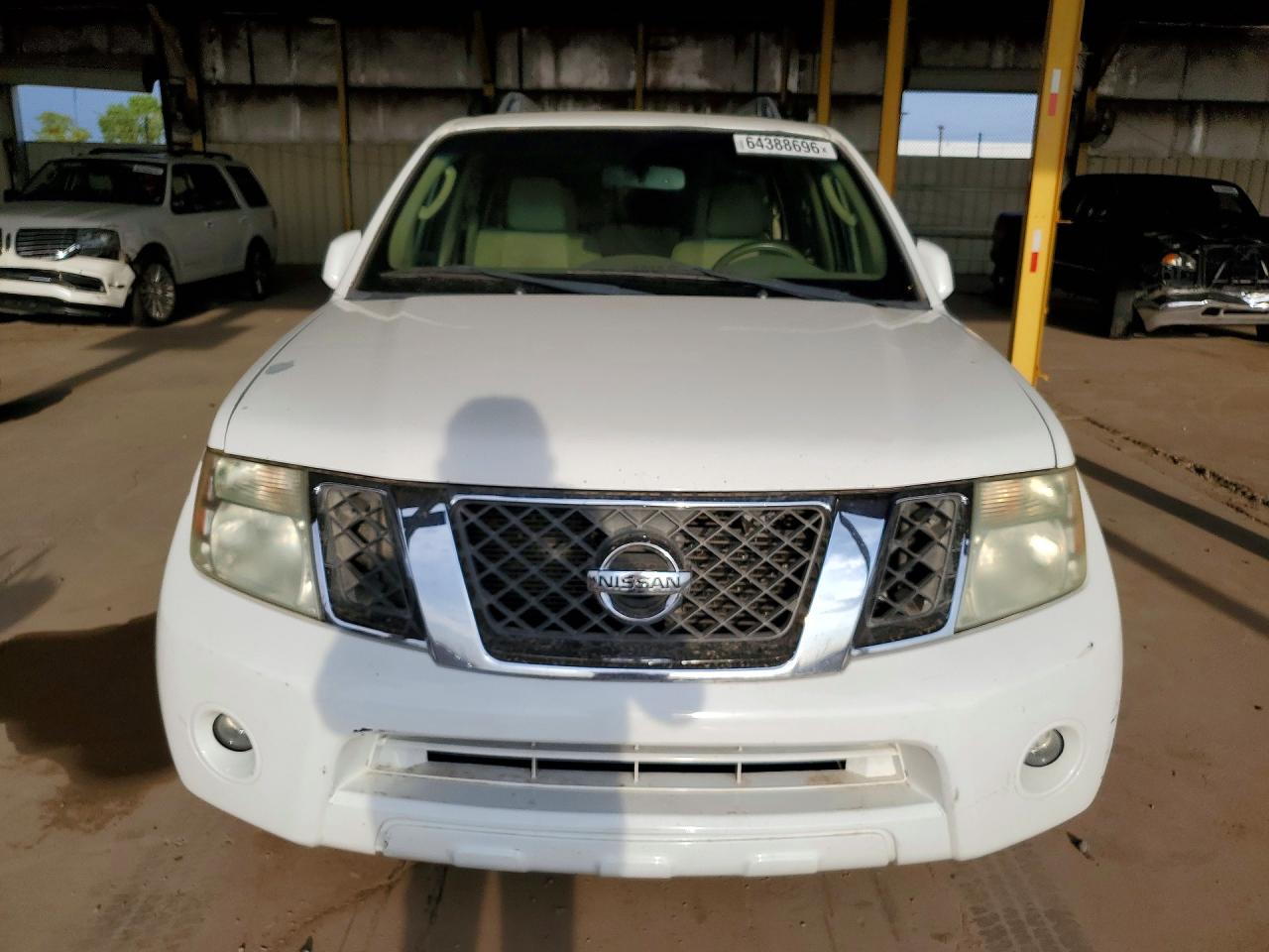2012 Nissan Pathfinder S White vin: 5N1AR1NN7CC602025