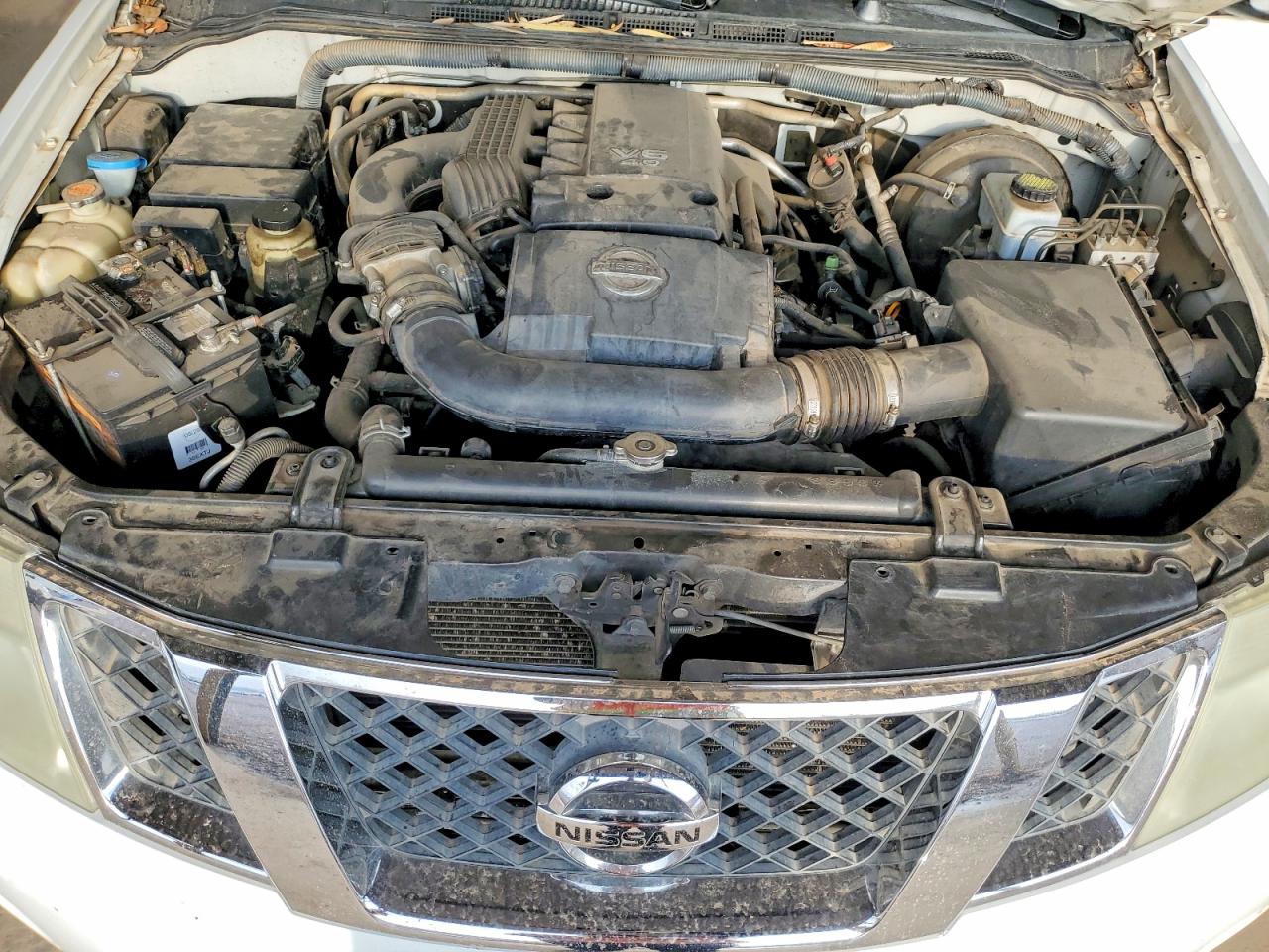 2012 Nissan Pathfinder S White vin: 5N1AR1NN7CC602025