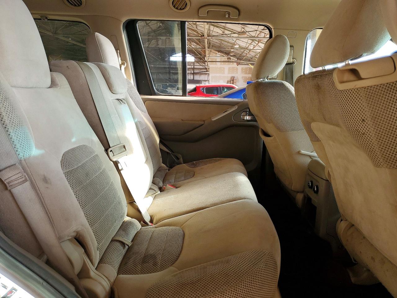 2012 Nissan Pathfinder S White vin: 5N1AR1NN7CC602025