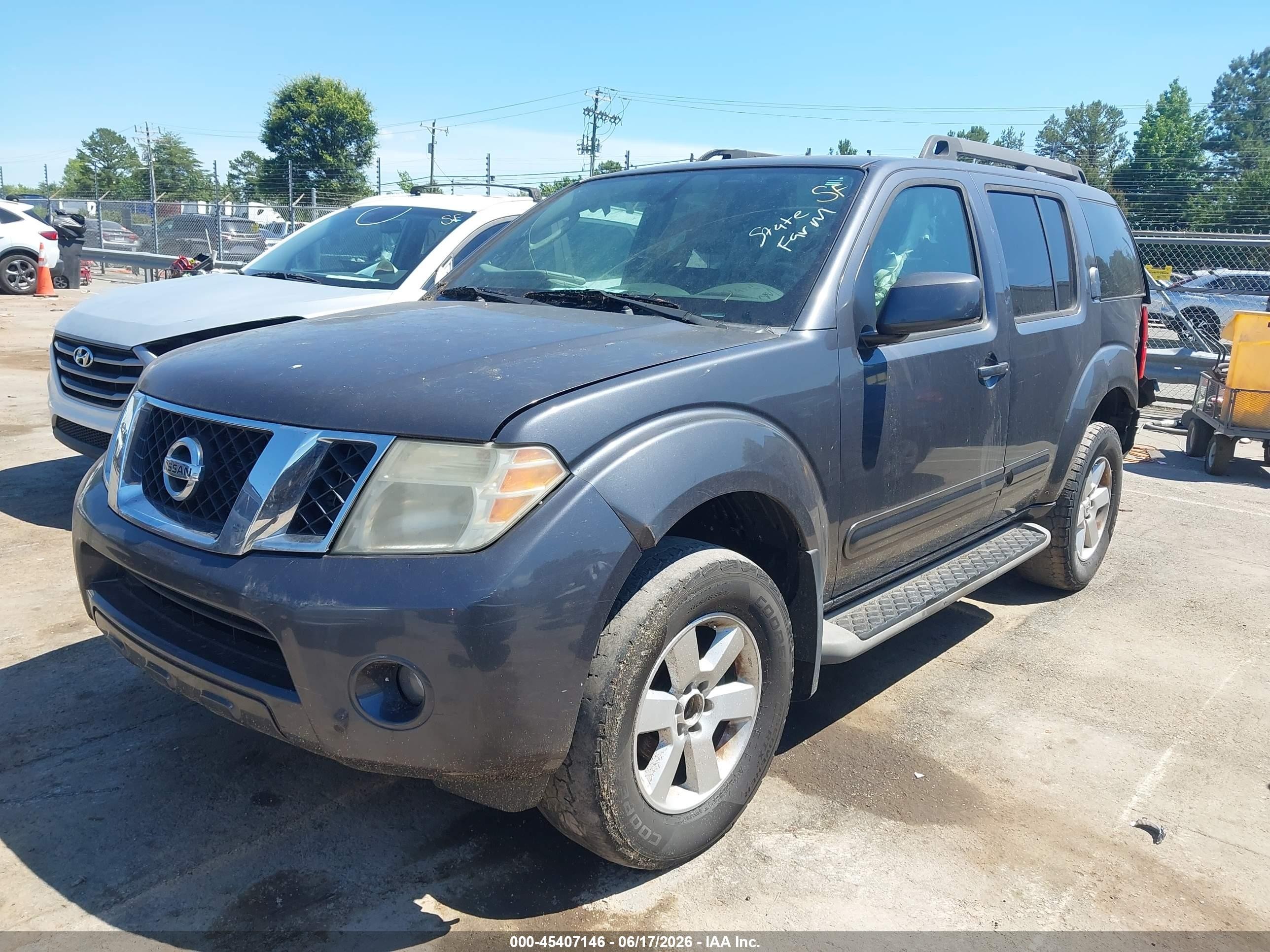 2012 Nissan Pathfinder Sv Gray vin: 5N1AR1NN7CC603210