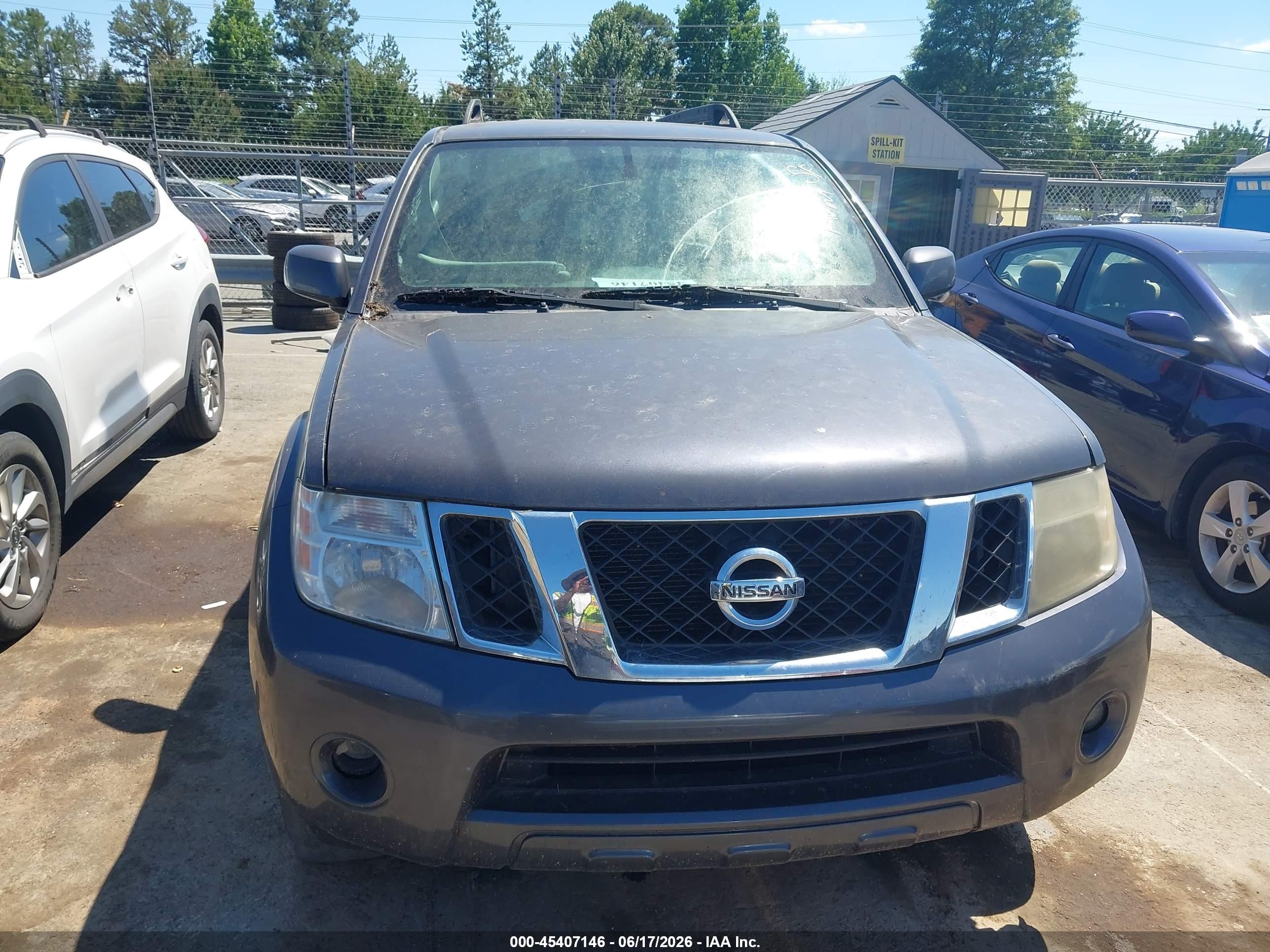 2012 Nissan Pathfinder Sv Gray vin: 5N1AR1NN7CC603210