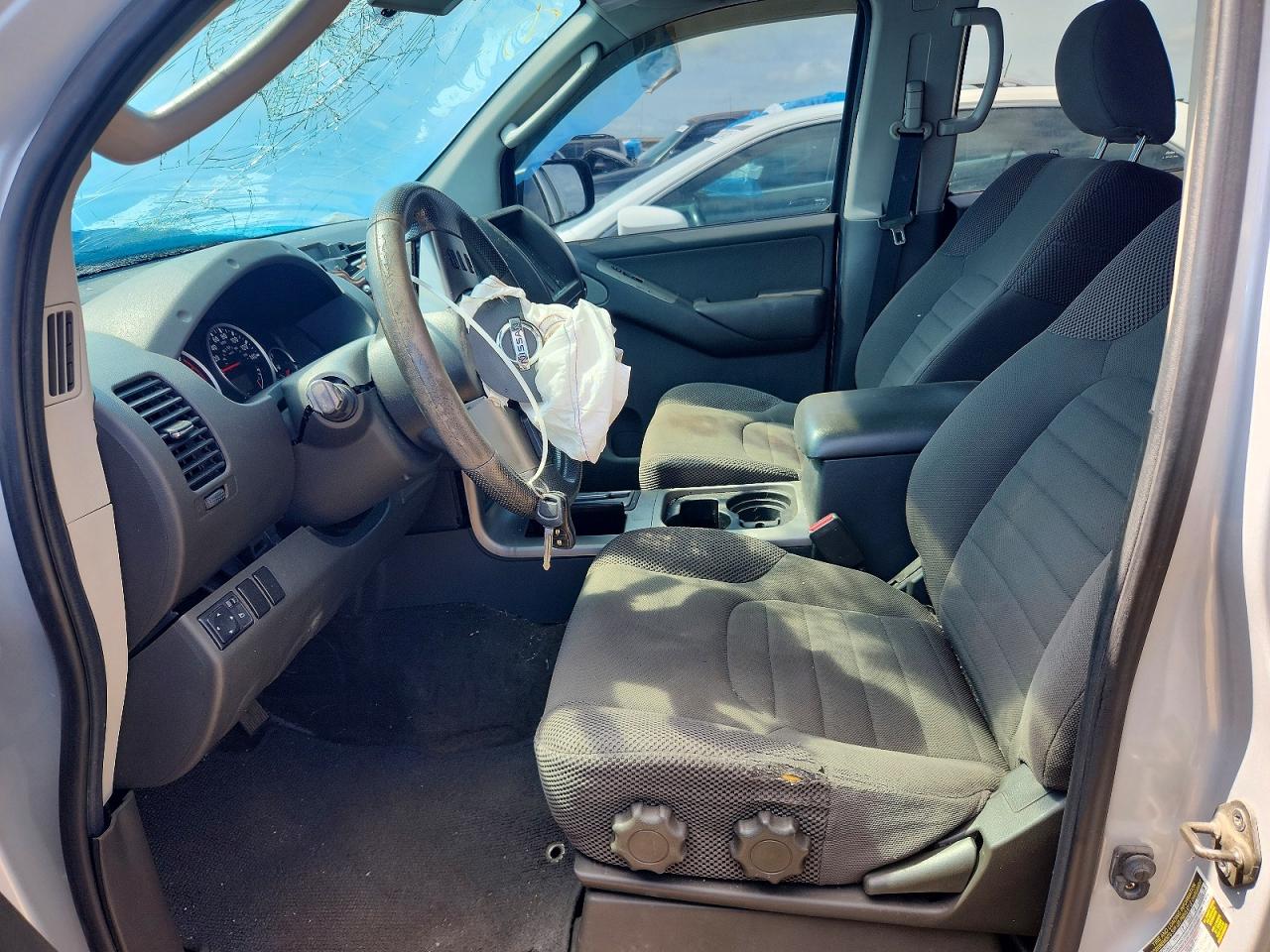 2012 Nissan Pathfinder S Silver vin: 5N1AR1NN7CC612716