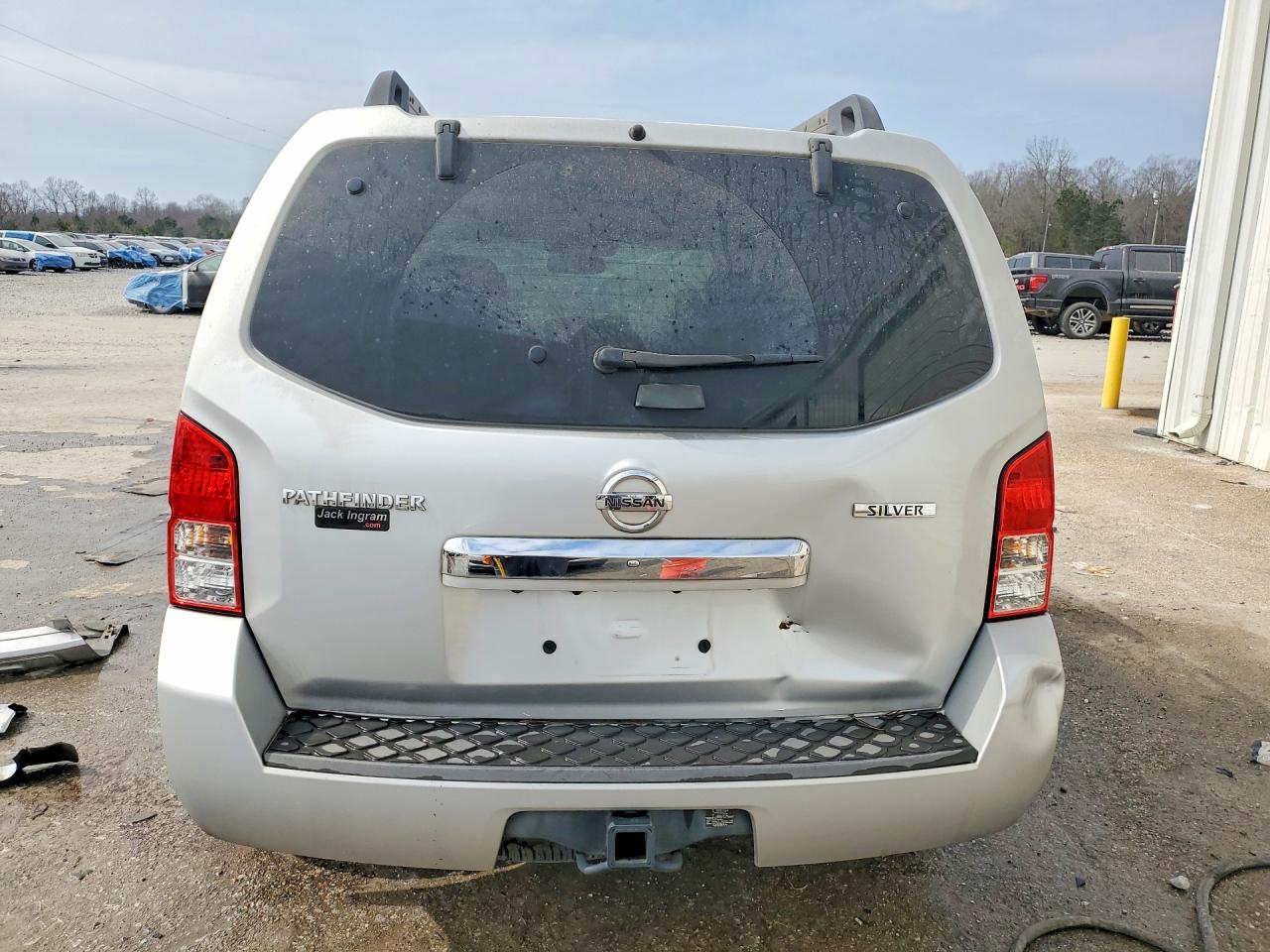 2012 Nissan Pathfinder S Silver vin: 5N1AR1NN7CC631976