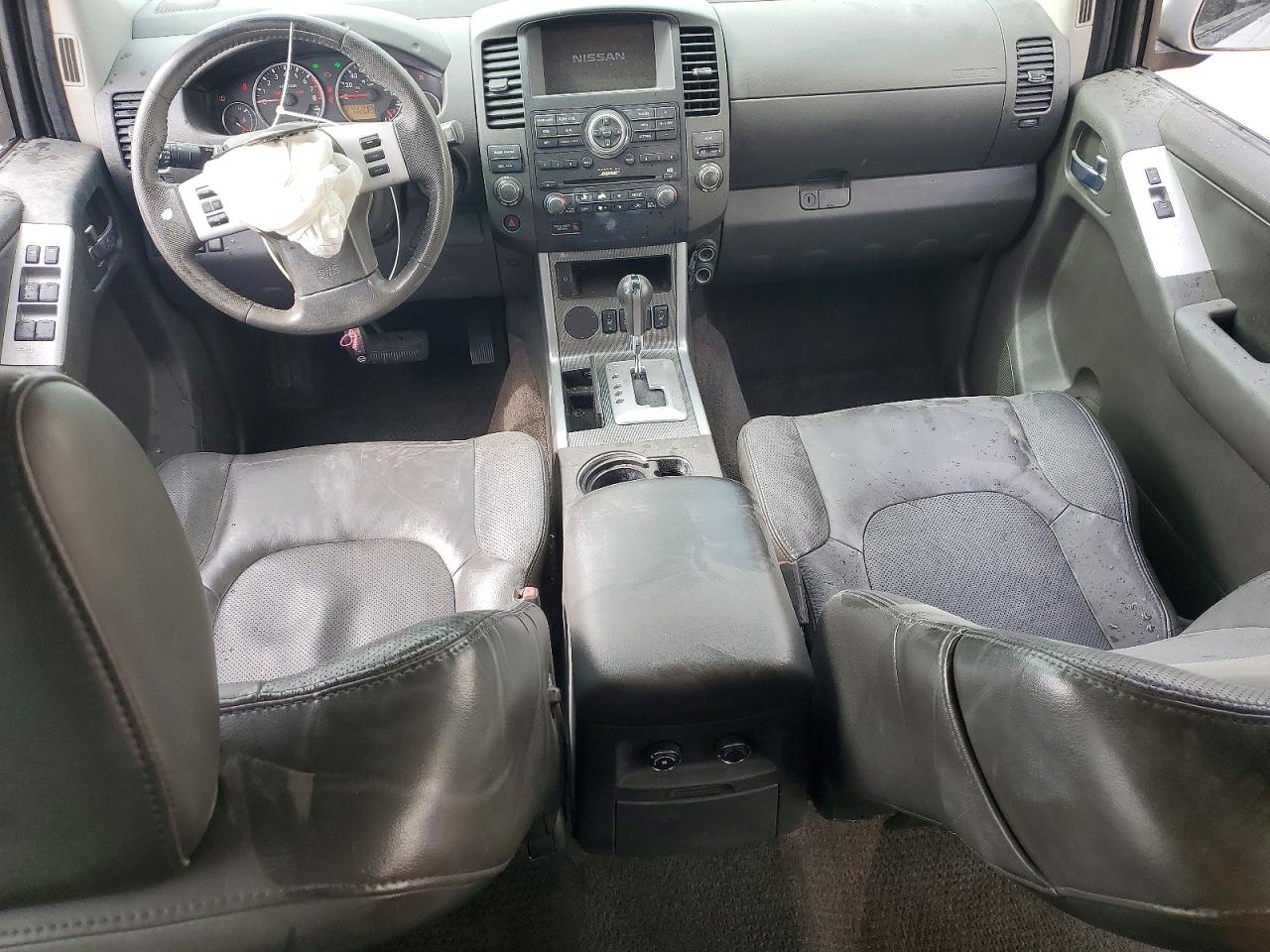 2012 Nissan Pathfinder S Silver vin: 5N1AR1NN7CC631976
