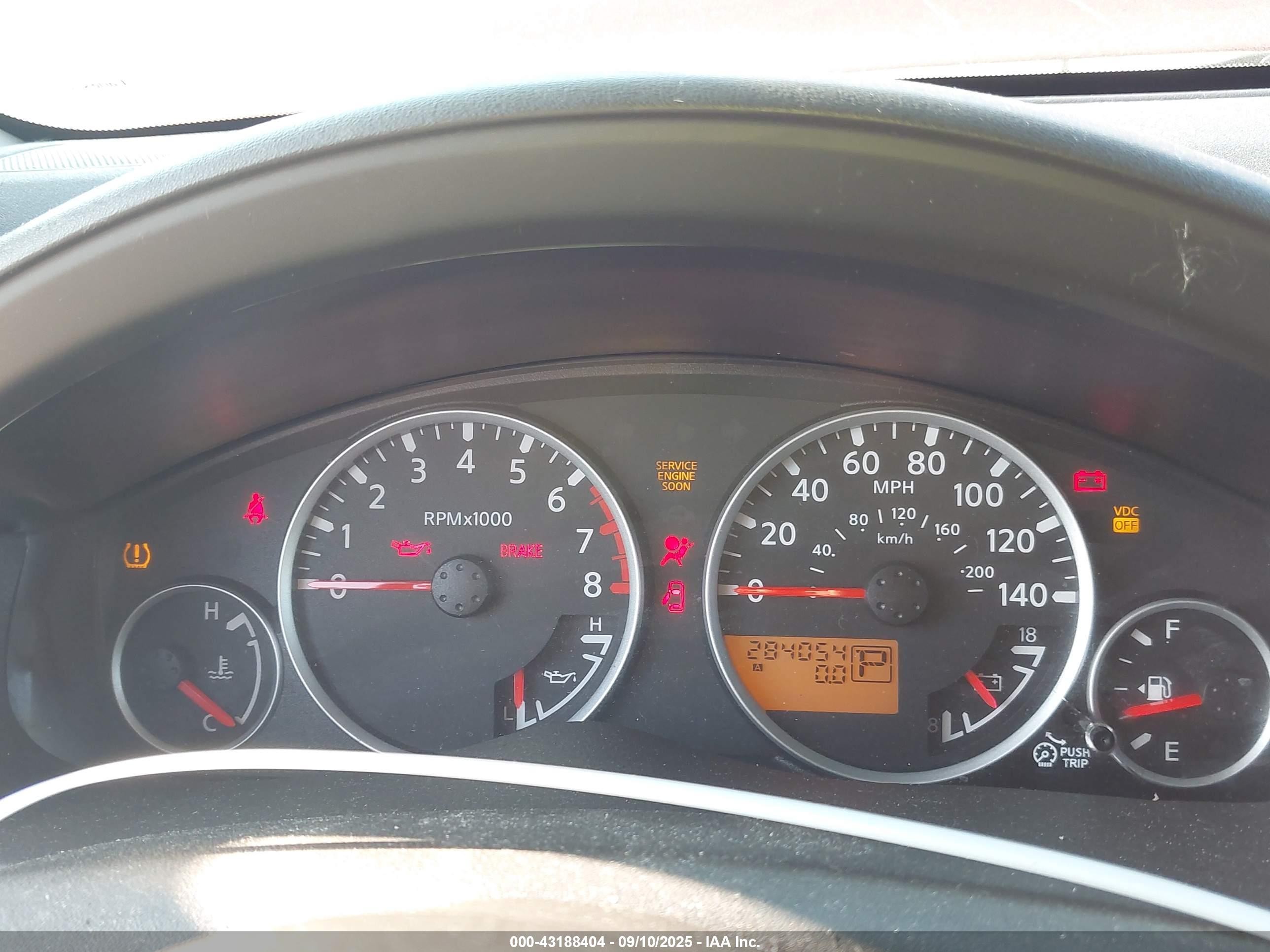 2010 Nissan Pathfinder Se Красный vin: 5N1AR1NN8AC624385