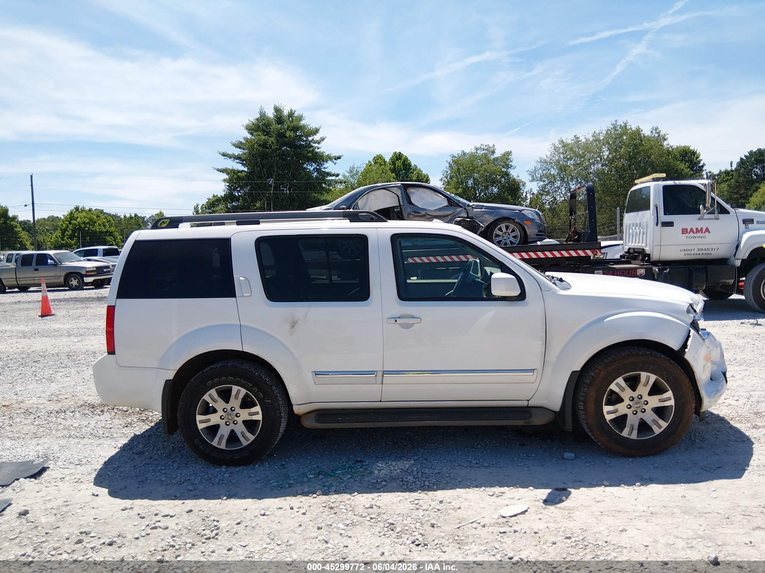2011 Nissan Pathfinder Silver White vin: 5N1AR1NN8BC625229