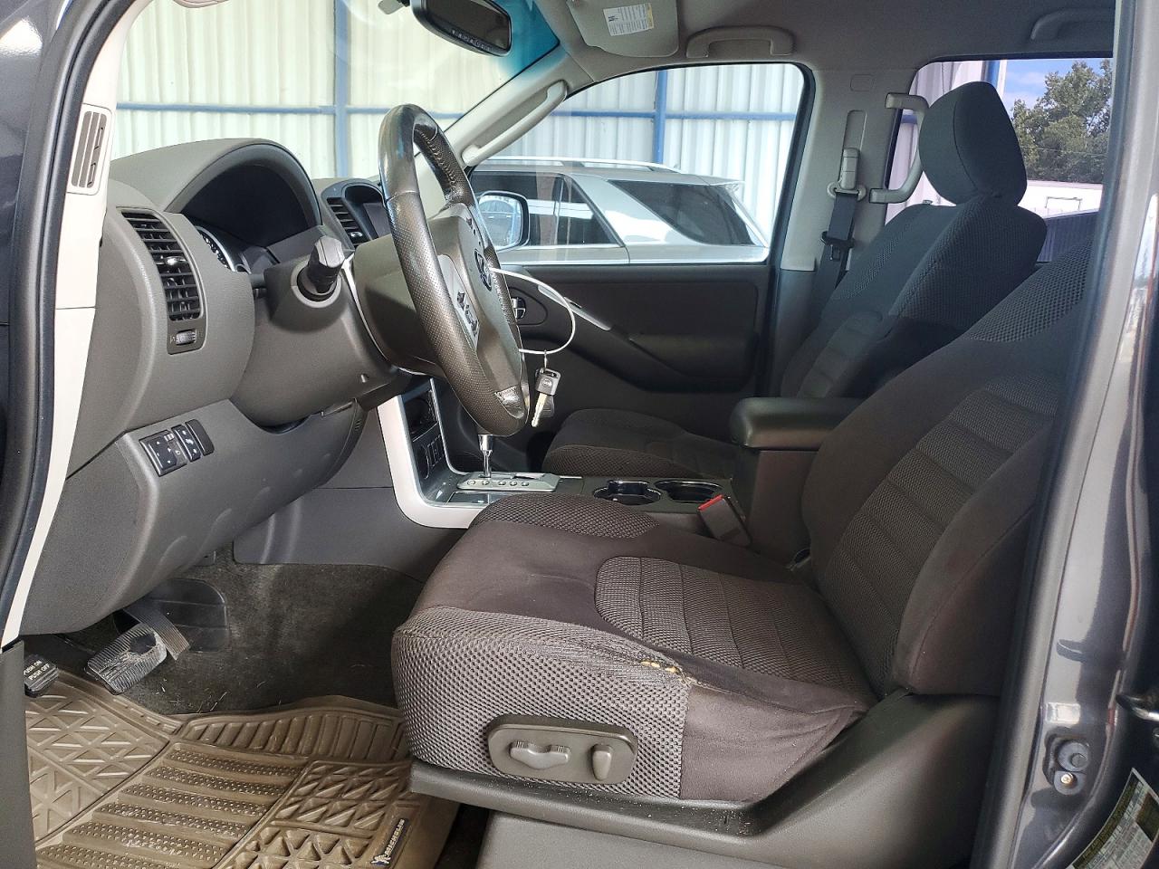 2011 Nissan Pathfinder S Gray vin: 5N1AR1NN9BC635140