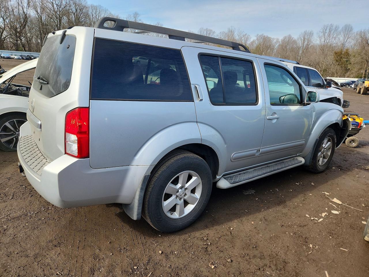 2012 Nissan Pathfinder S Silver vin: 5N1AR1NN9CC611700