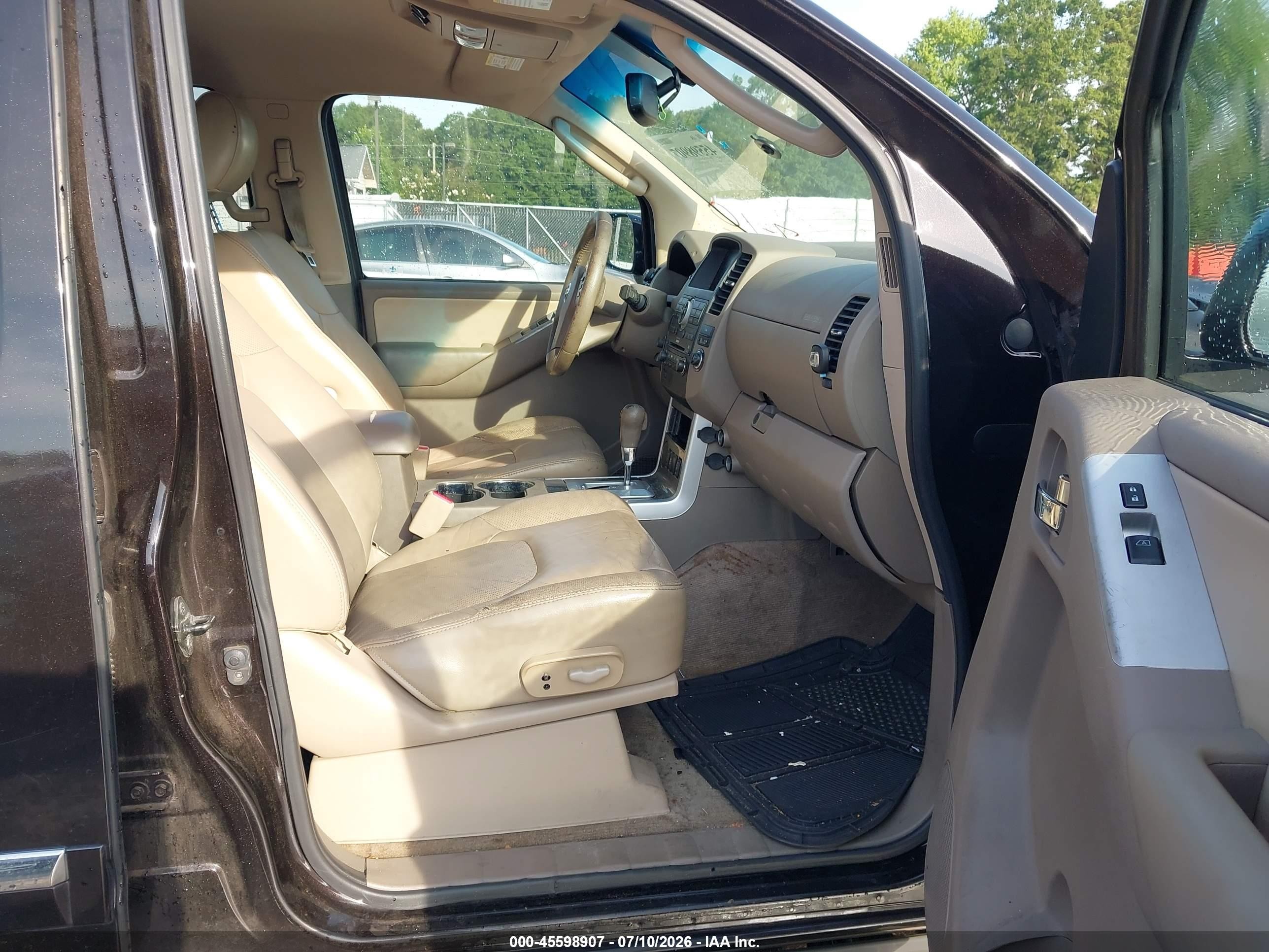 2012 Nissan Pathfinder Silver Black vin: 5N1AR1NN9CC626715