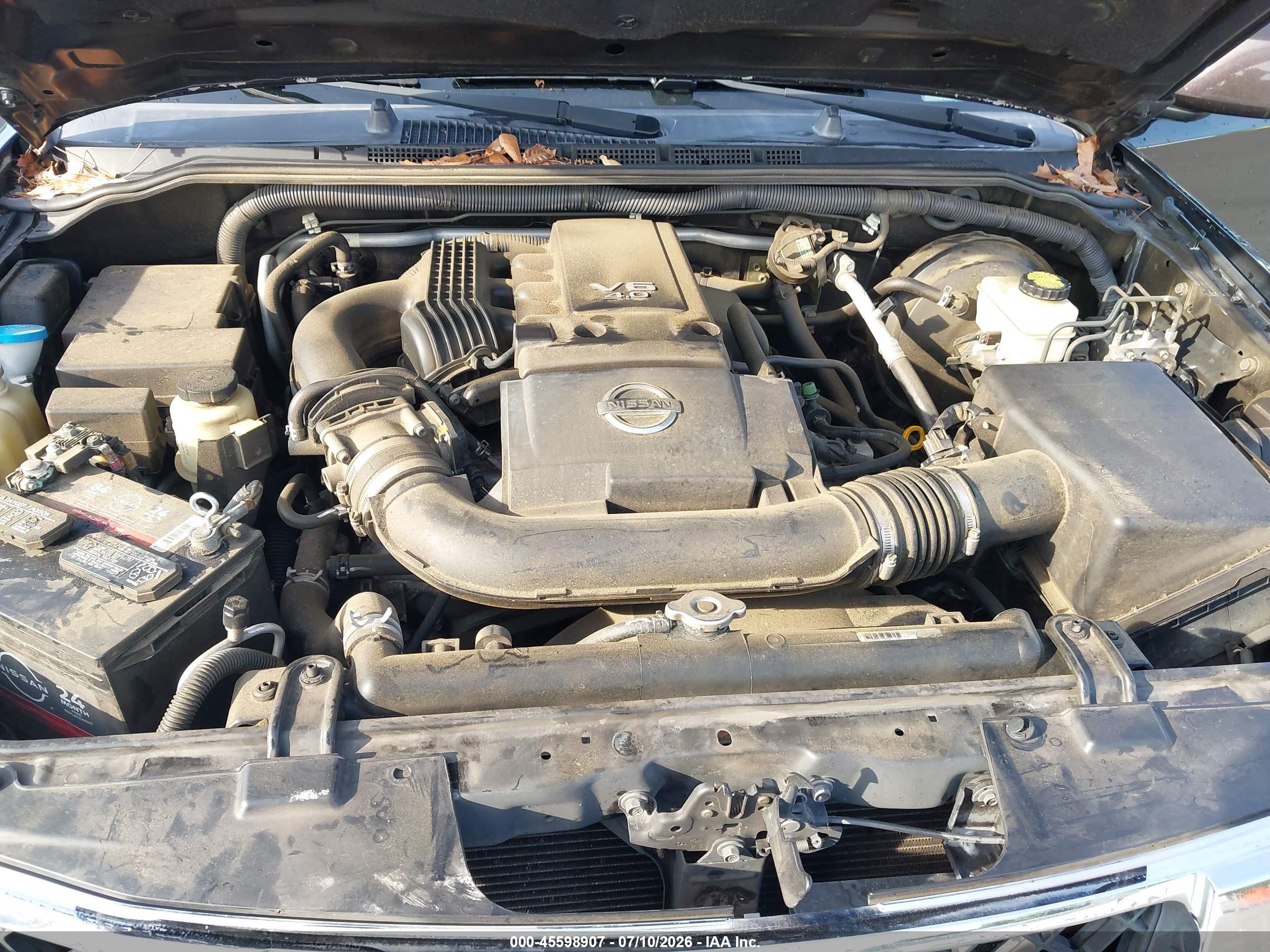 2012 Nissan Pathfinder Silver Black vin: 5N1AR1NN9CC626715