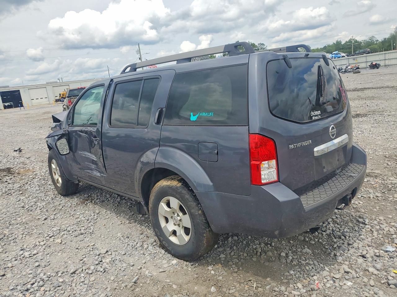 2011 Nissan Pathfinder S Charcoal vin: 5N1AR1NNXBC624356