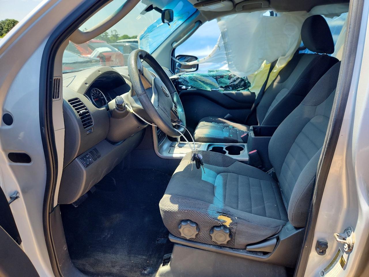 2012 Nissan Pathfinder S/le/se Silver vin: 5N1AR1NNXCC622673
