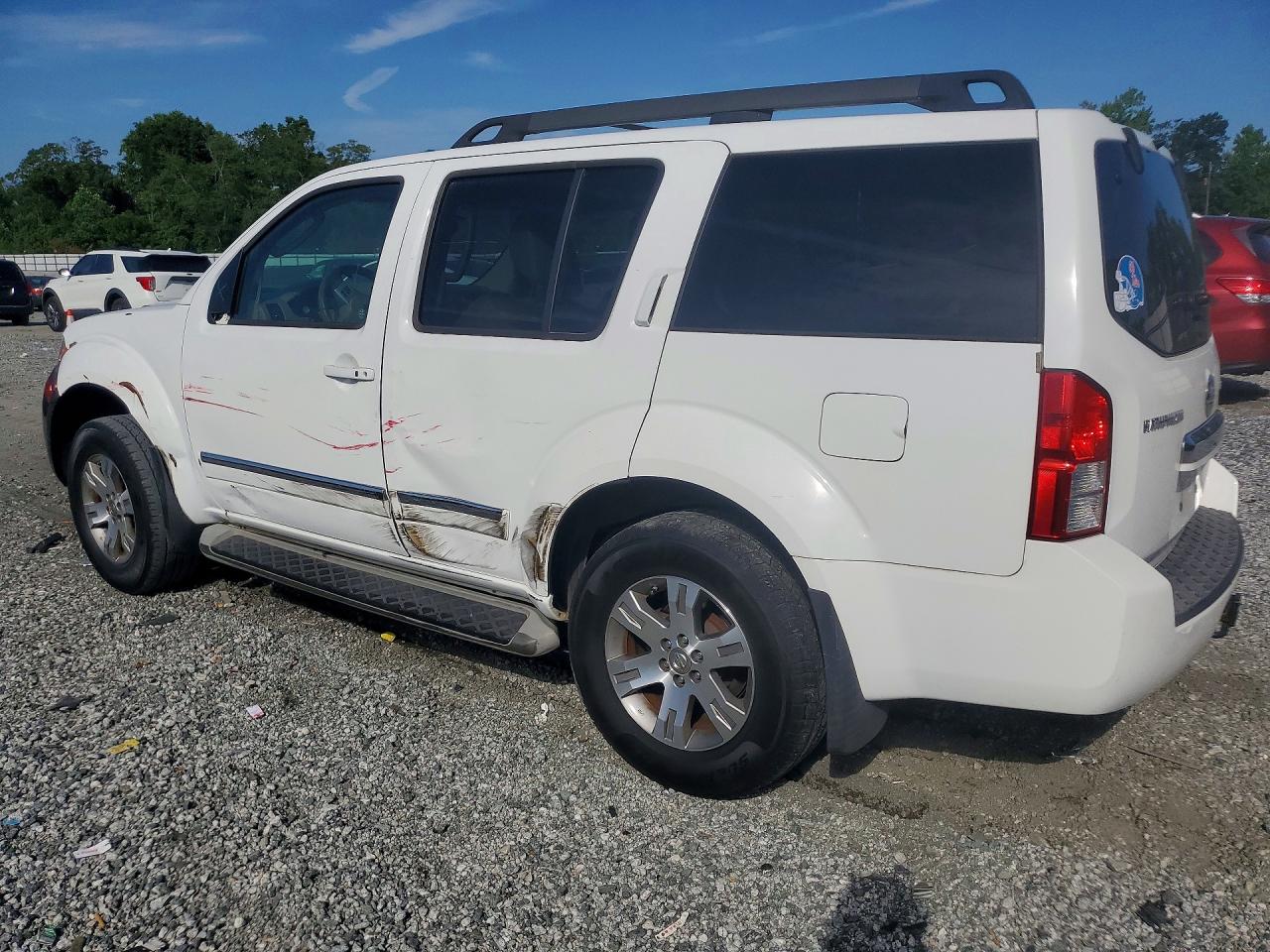 2012 Nissan Pathfinder S White vin: 5N1AR1NNXCC626108