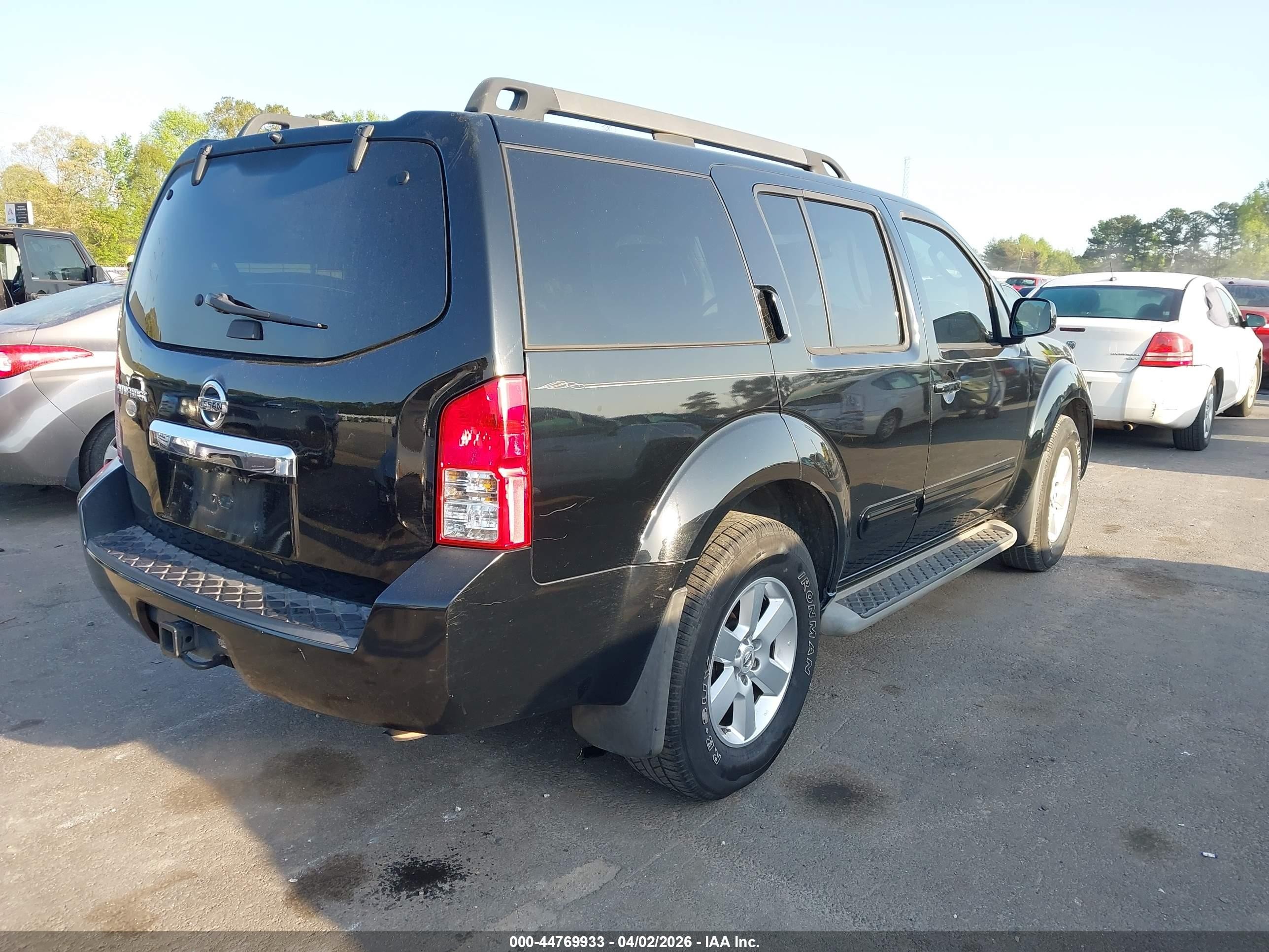 2012 Nissan Pathfinder Sv Черный vin: 5N1AR1NNXCC636346