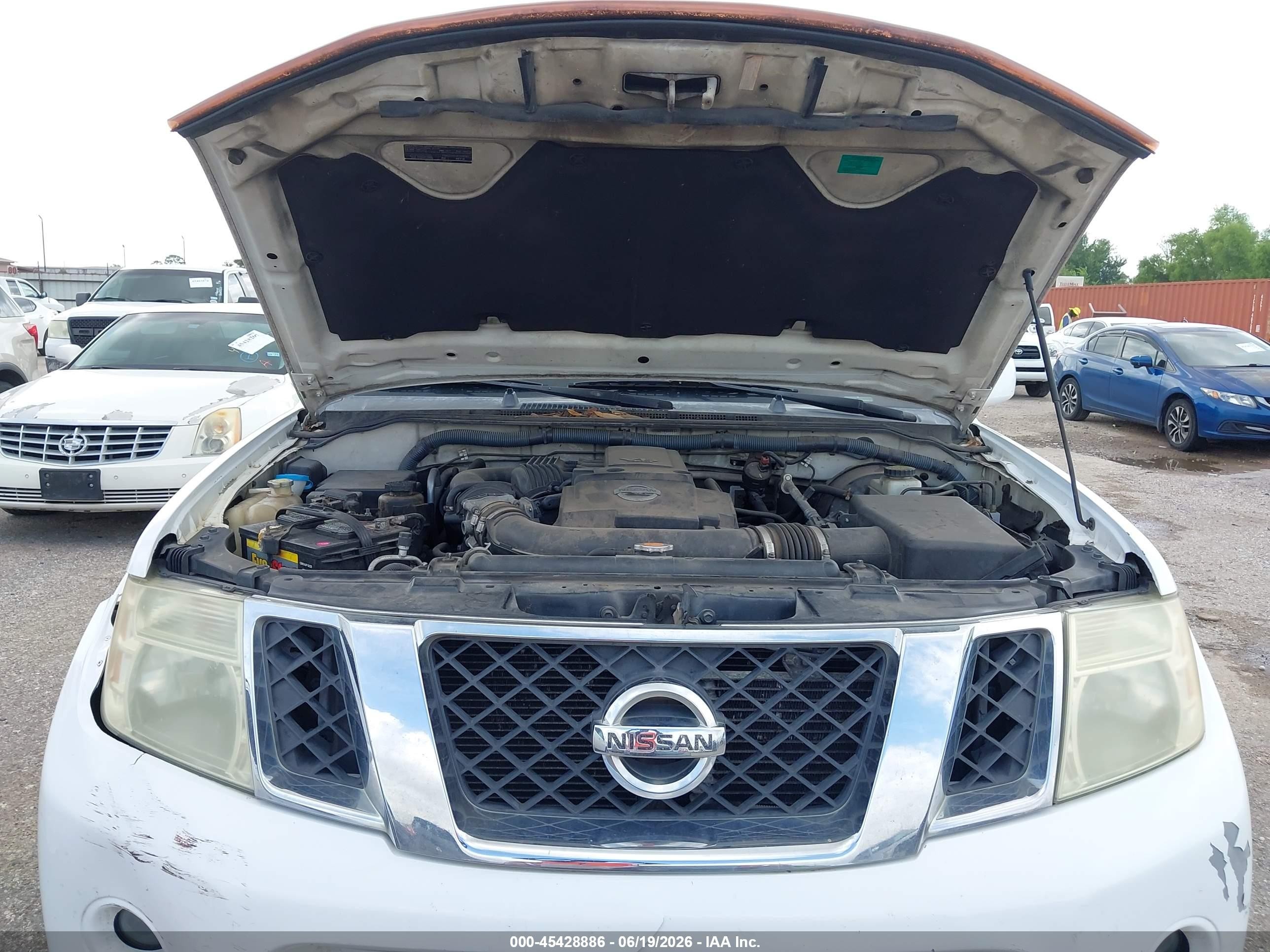 2010 Nissan Pathfinder Le White vin: 5N1AR1NNZAC616052