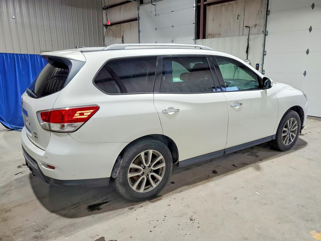 2013 Nissan Pathfinder S White vin: 5N1AR2MM0DC600875