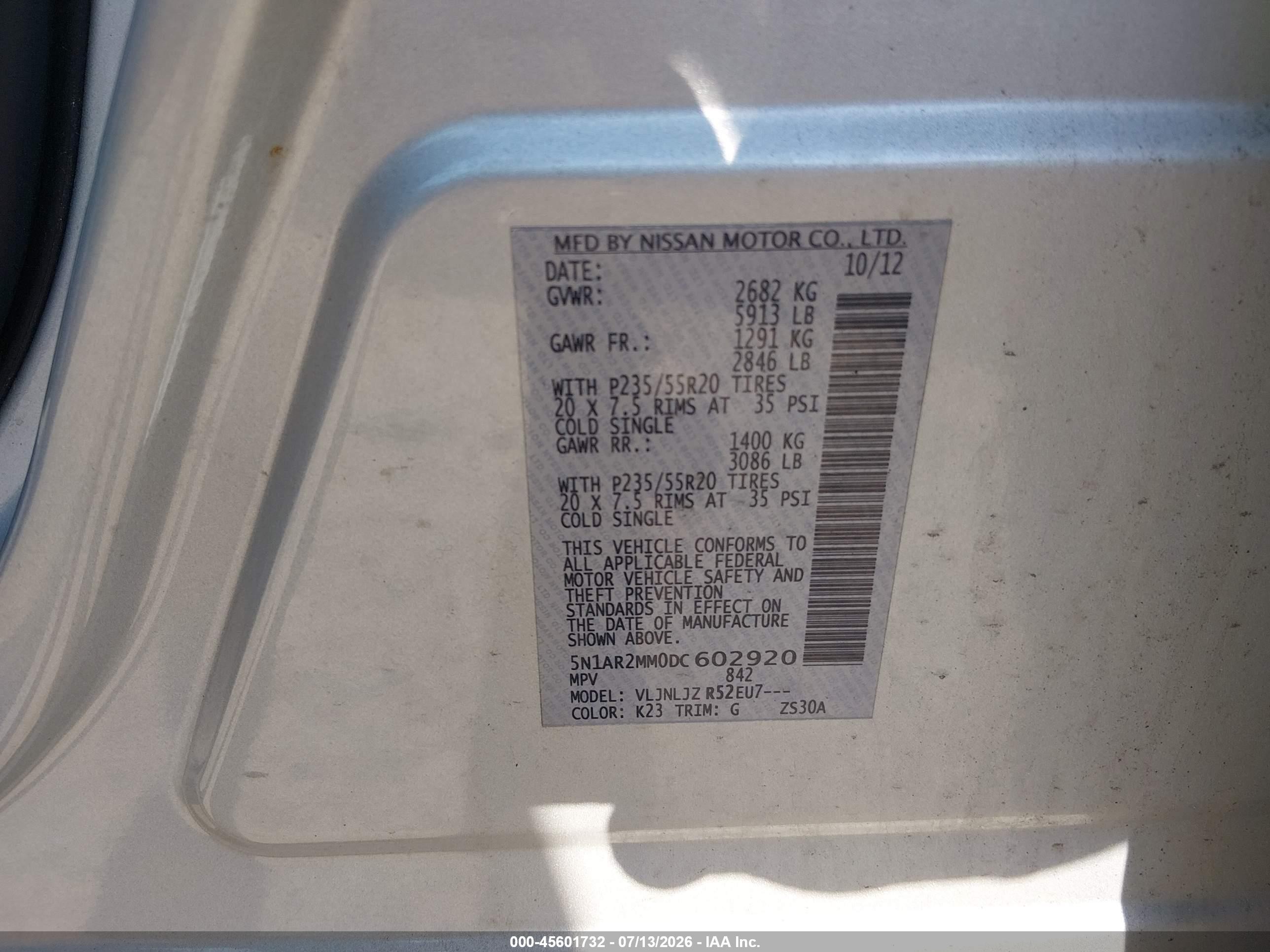 2013 Nissan Pathfinder Platinum Silver vin: 5N1AR2MM0DC602920