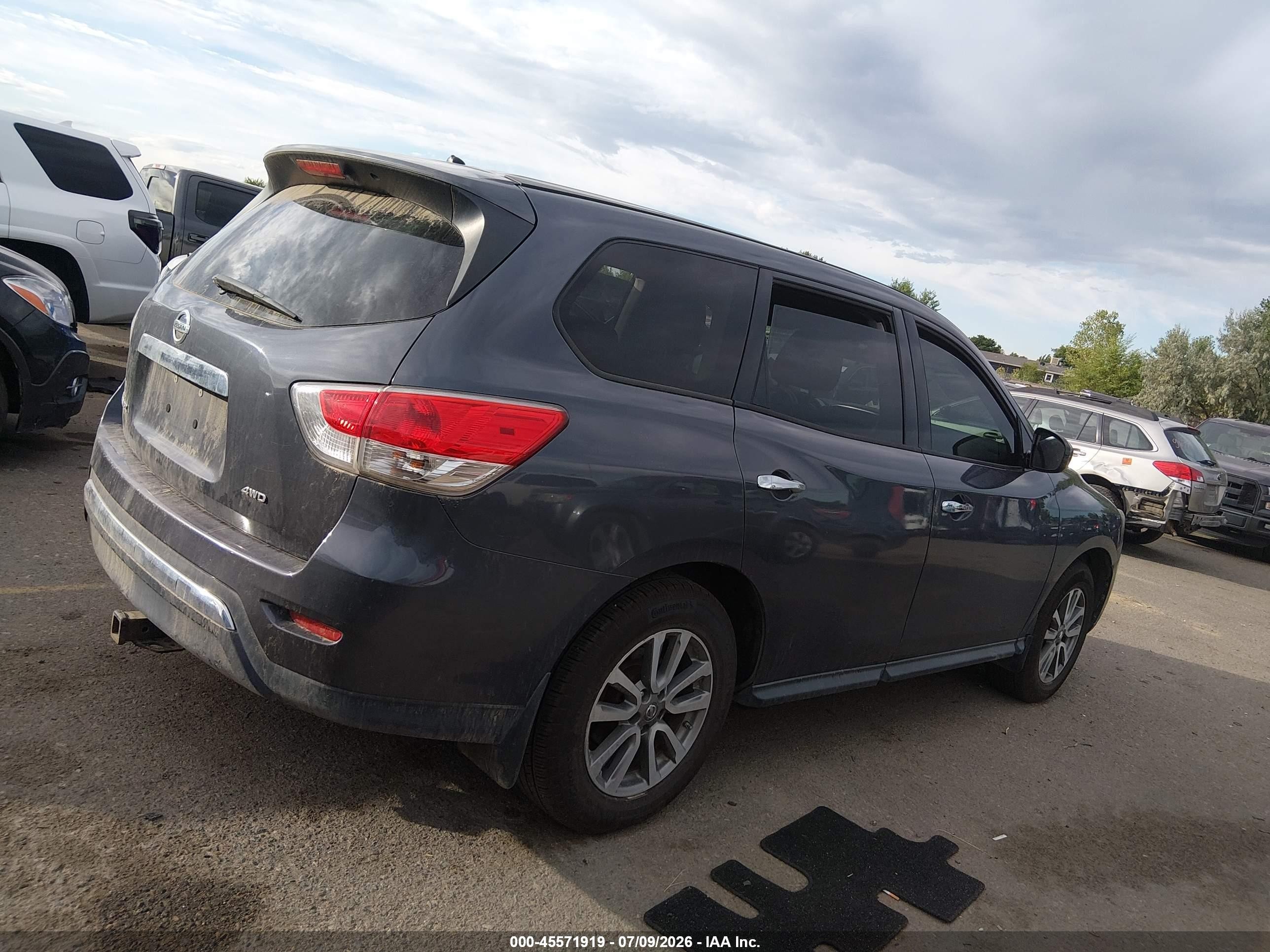 2013 Nissan Pathfinder S Серый vin: 5N1AR2MM0DC616767