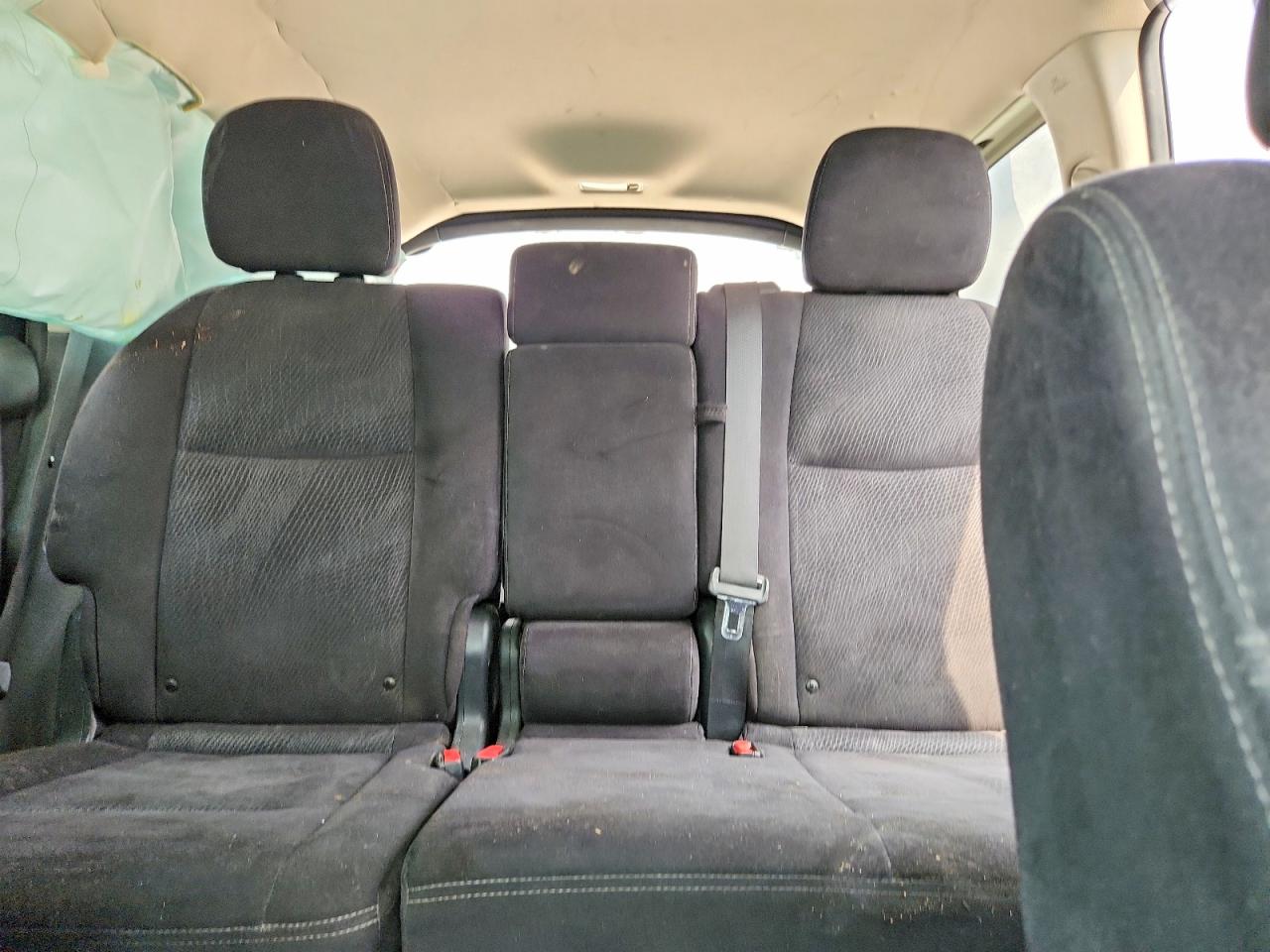 2013 Nissan Pathfinder S Silver vin: 5N1AR2MM0DC617983