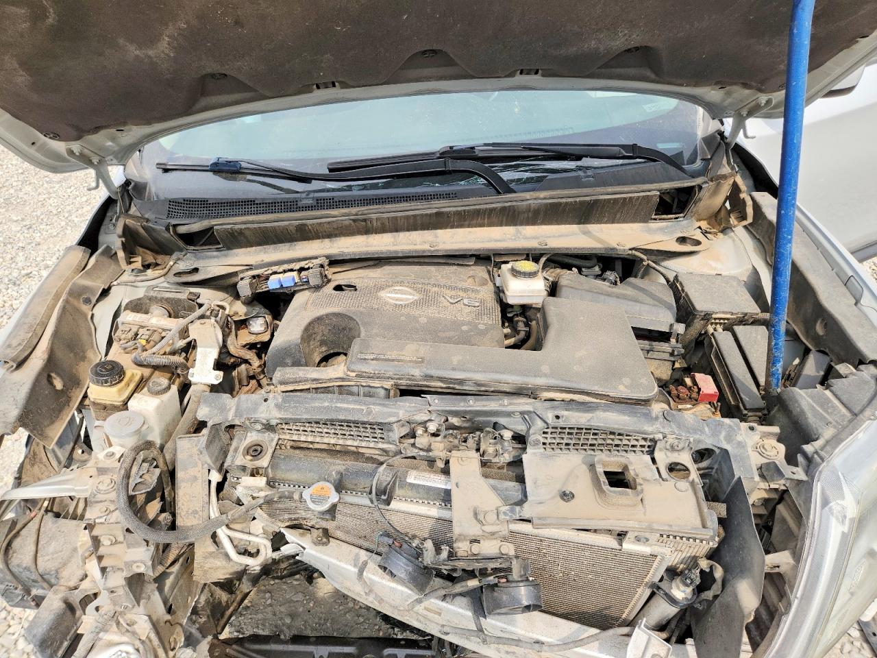 2013 Nissan Pathfinder S Silver vin: 5N1AR2MM0DC617983