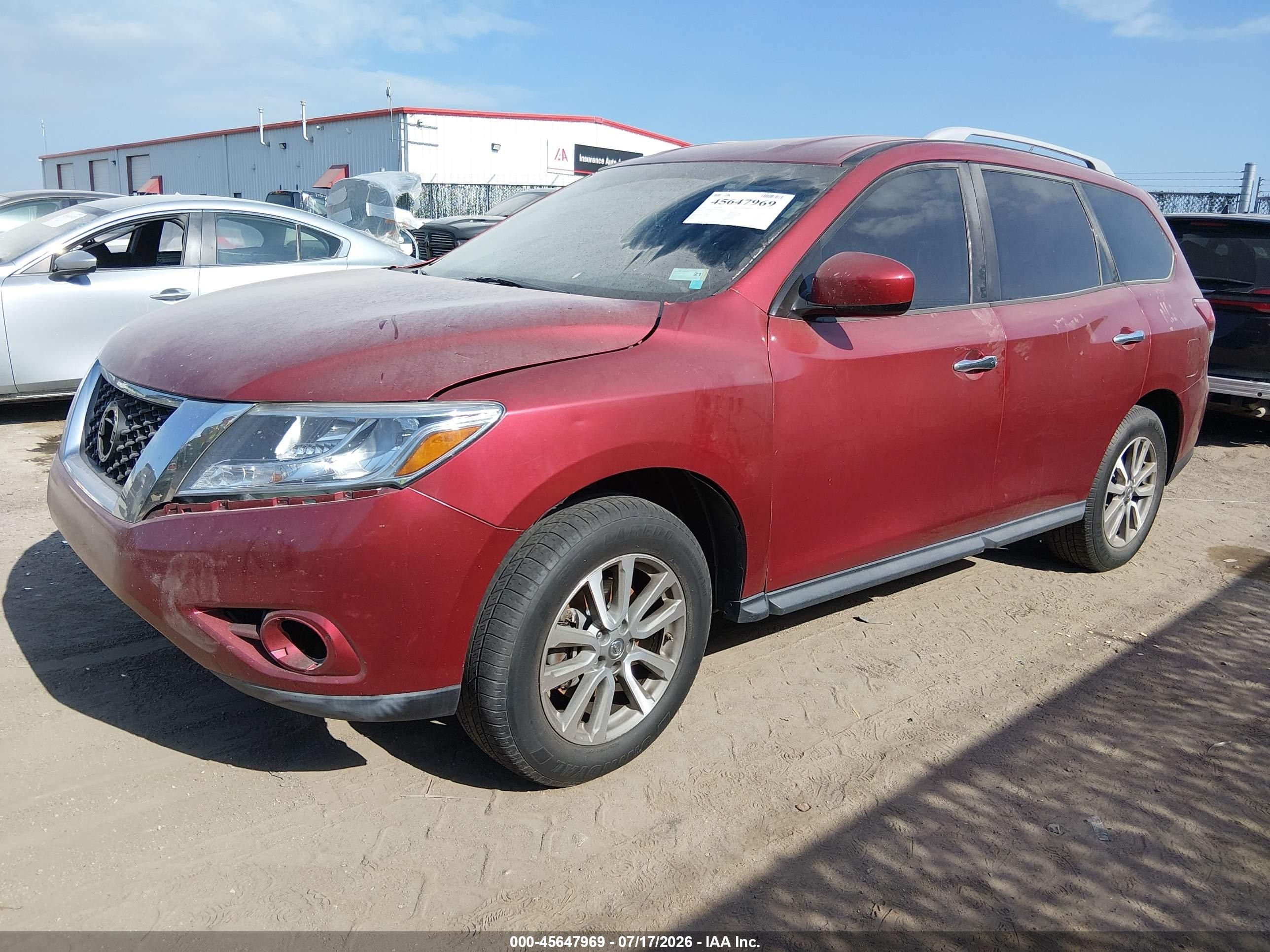 2013 Nissan Pathfinder Sv Красный vin: 5N1AR2MM0DC638722