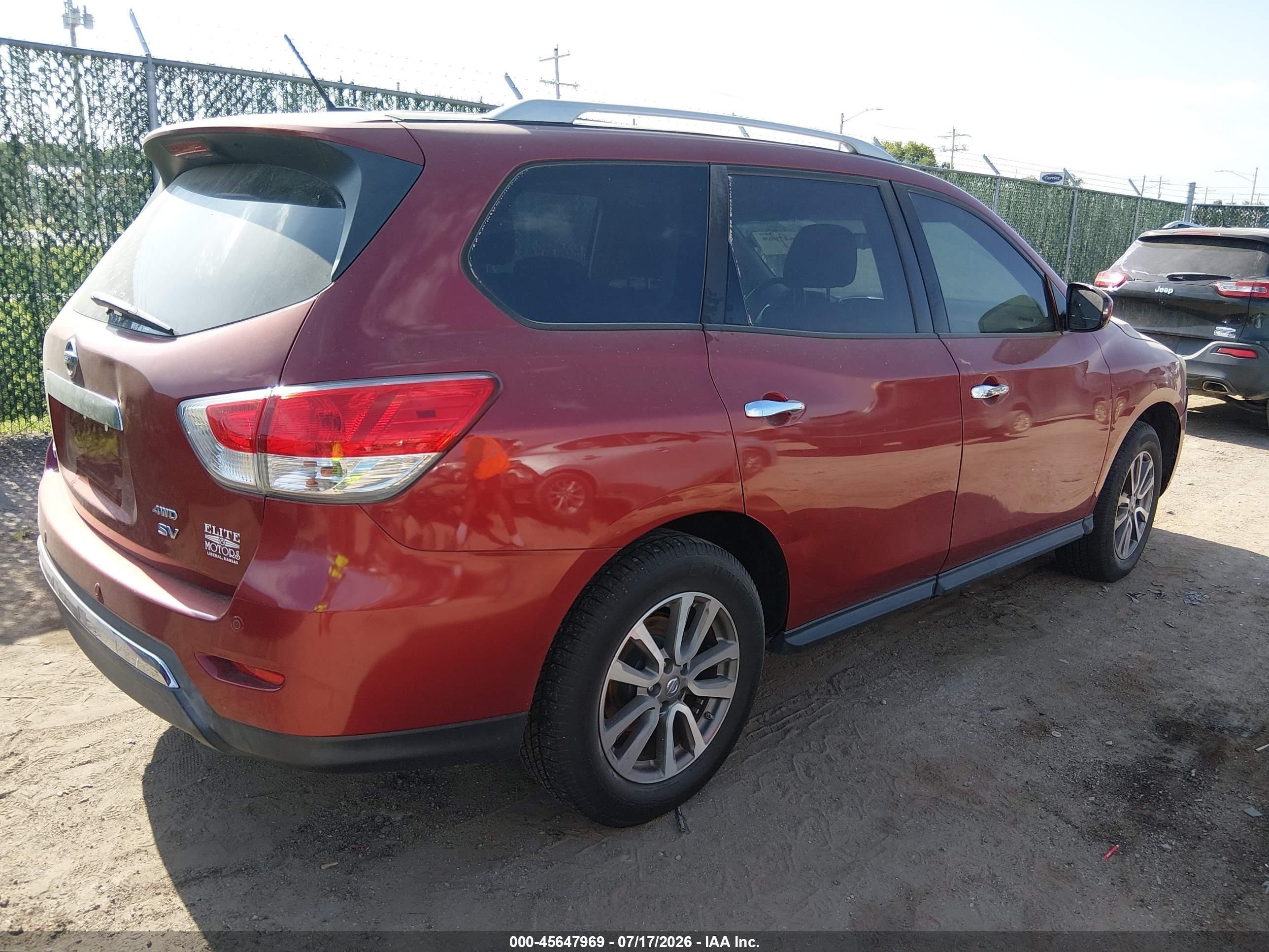 2013 Nissan Pathfinder Sv Красный vin: 5N1AR2MM0DC638722