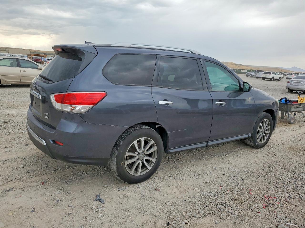 2013 Nissan Pathfinder S Серый vin: 5N1AR2MM0DC639451
