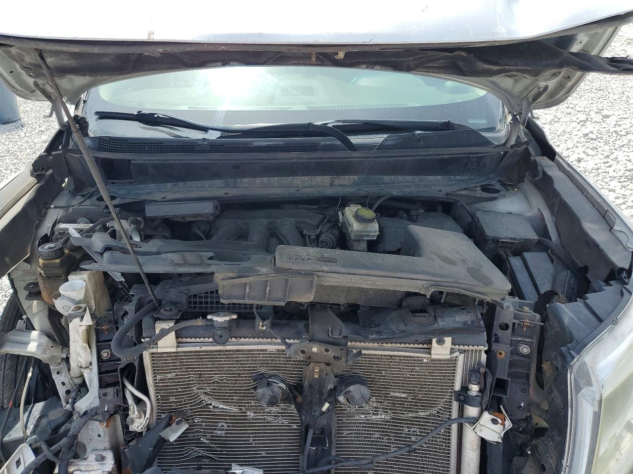 2013 Nissan Pathfinder S Silver vin: 5N1AR2MM0DC646531