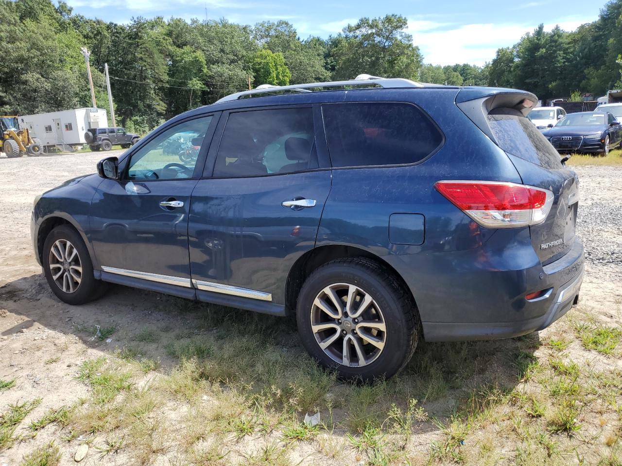 2013 Nissan Pathfinder S Blue vin: 5N1AR2MM0DC657173
