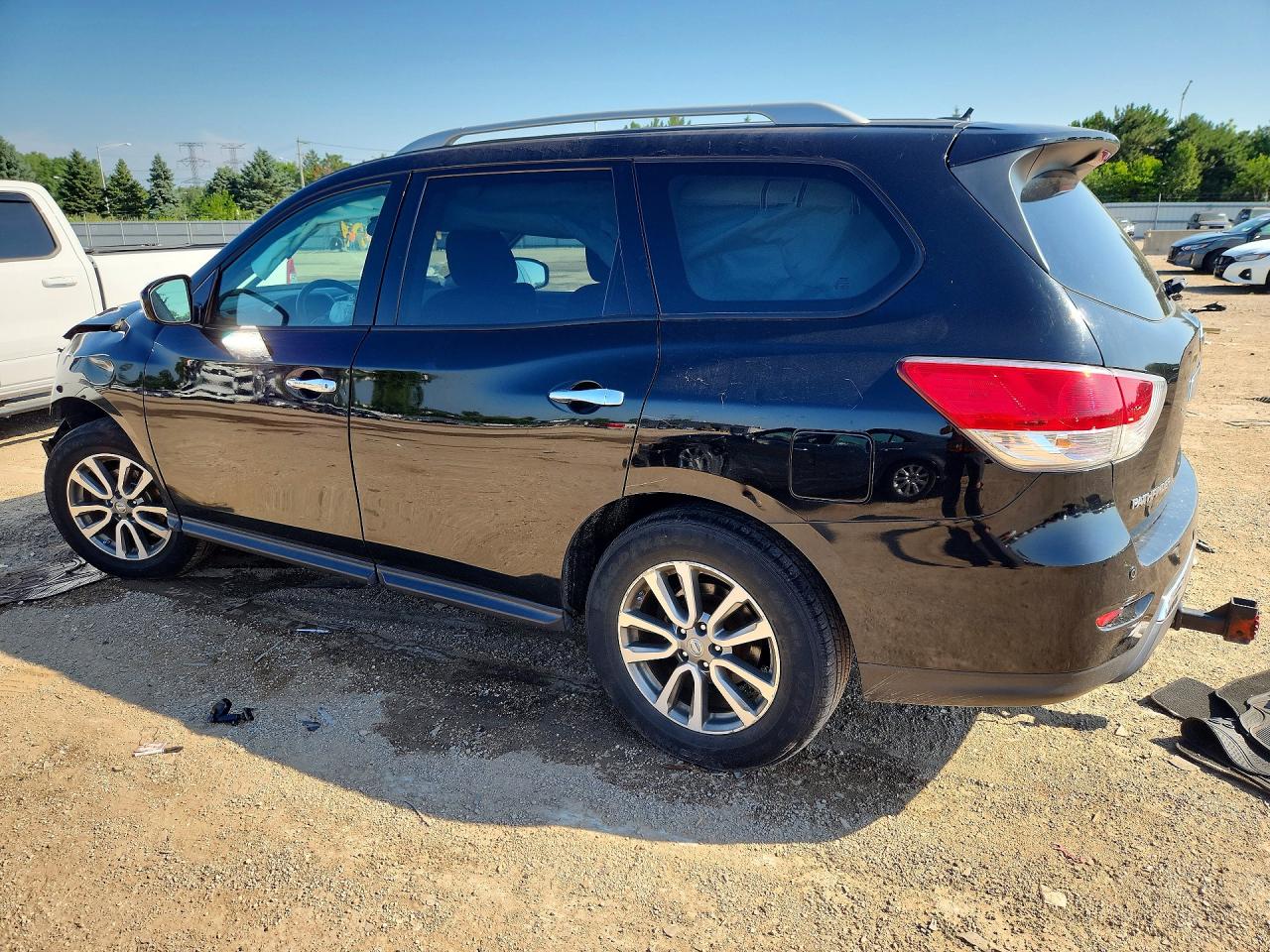 2013 Nissan Pathfinder S/sv/sl/platinum Black vin: 5N1AR2MM0DC661580