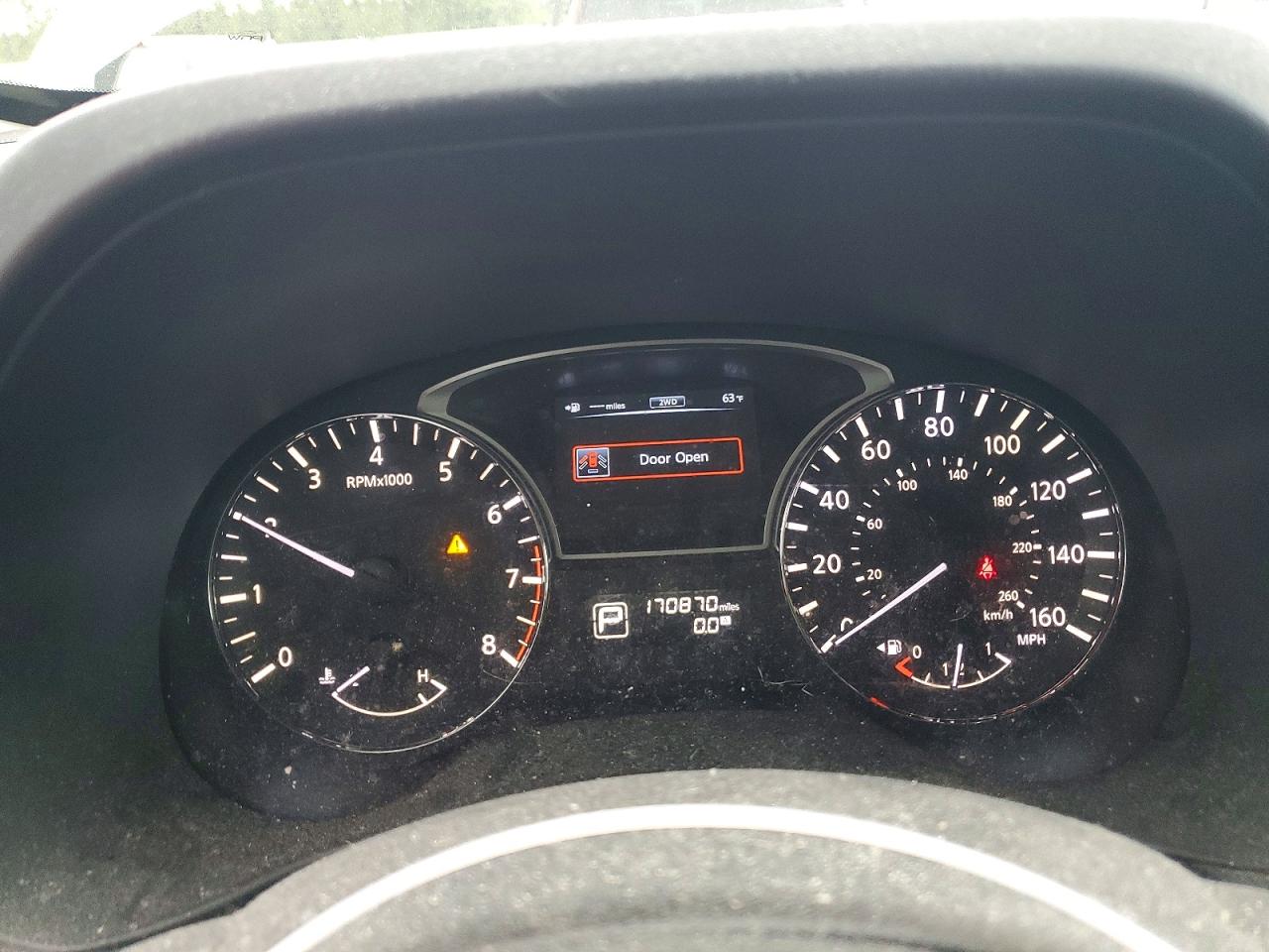 2013 Nissan Pathfinder S Silver vin: 5N1AR2MM0DC667752