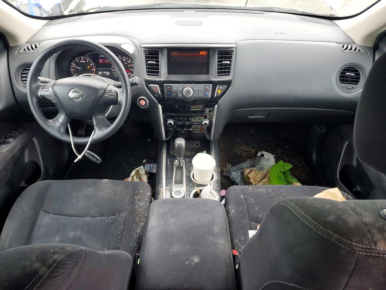2013 Nissan Pathfinder S Silver vin: 5N1AR2MM0DC667752