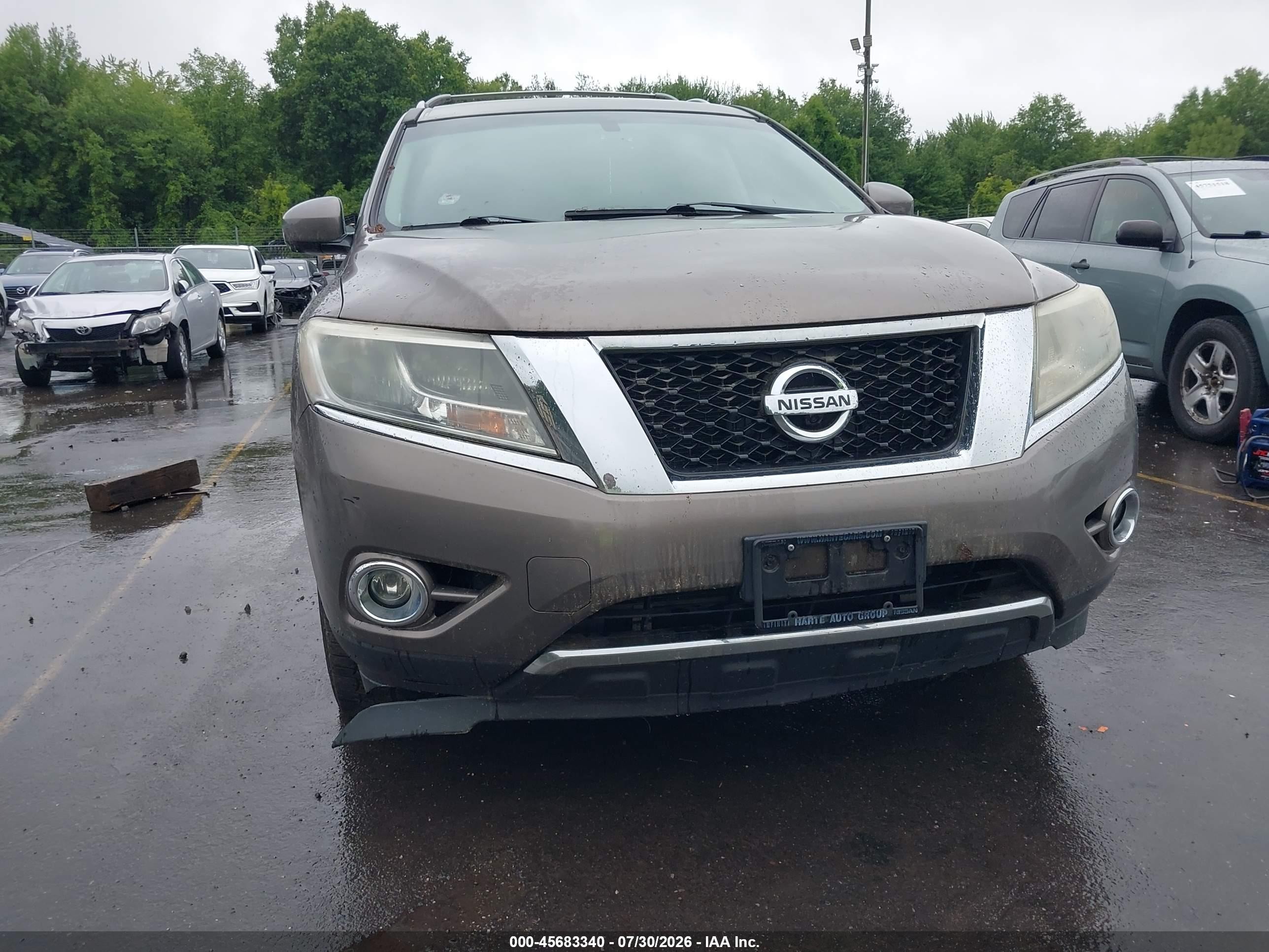 2013 Nissan Pathfinder Platinum Brown vin: 5N1AR2MM0DC670098