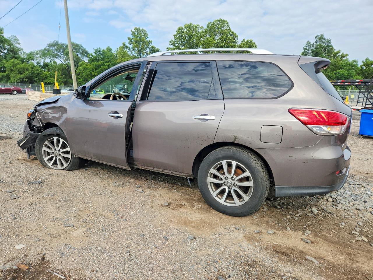 2014 Nissan Pathfinder S Brown vin: 5N1AR2MM0EC619296