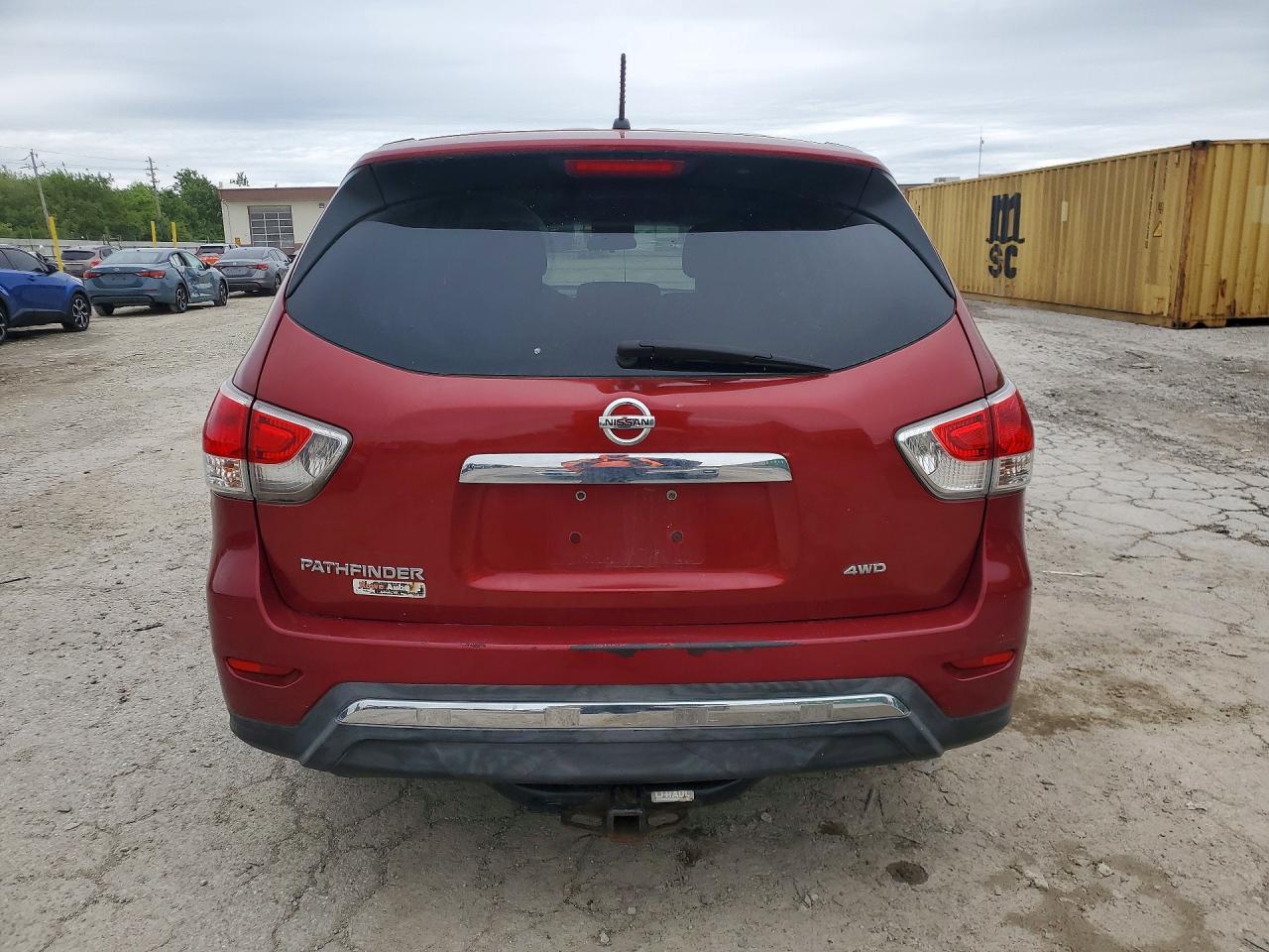 2014 Nissan Pathfinder S Red vin: 5N1AR2MM0EC634560