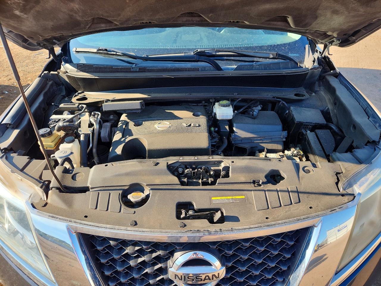2014 Nissan Pathfinder S Gray vin: 5N1AR2MM0EC641654