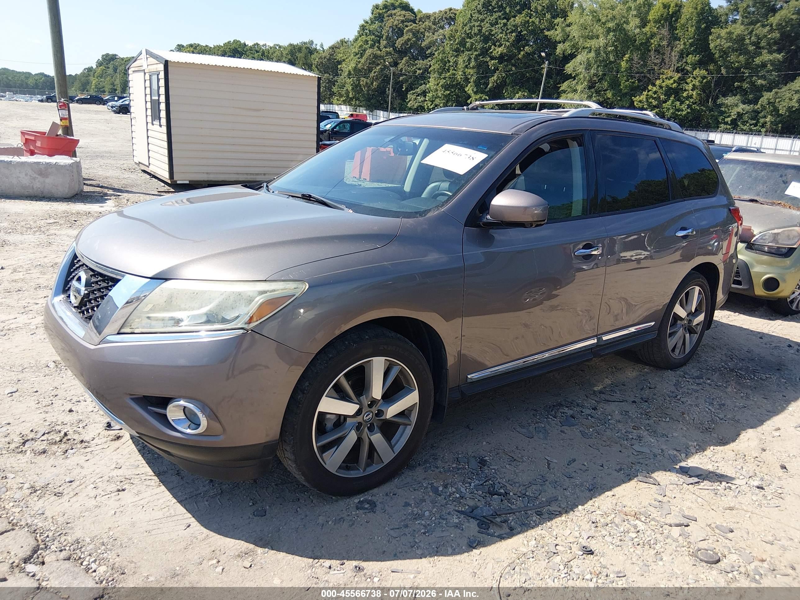2014 Nissan Pathfinder Platinum Brown vin: 5N1AR2MM0EC642741