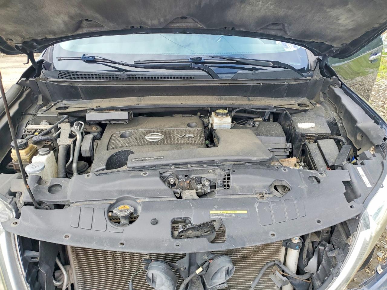 2014 Nissan Pathfinder Sv Gray vin: 5N1AR2MM0EC653237