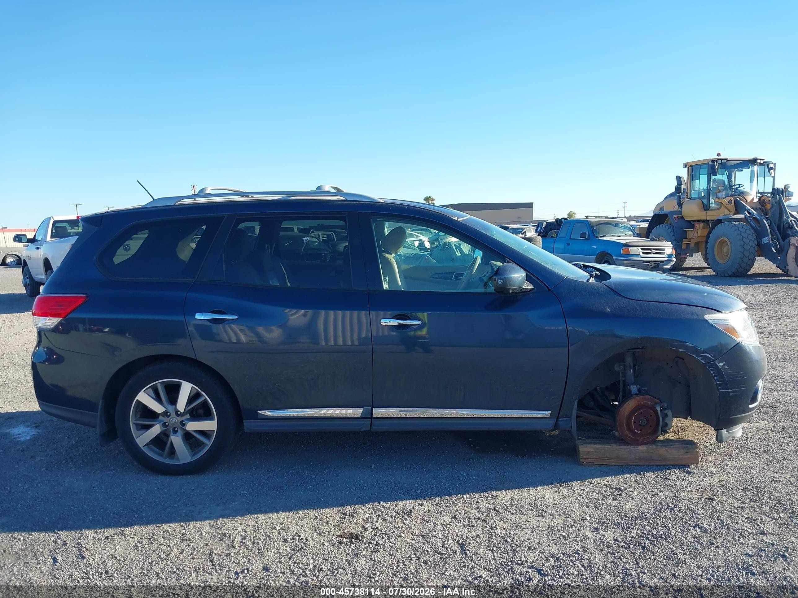 2014 Nissan Pathfinder Platinum Dark Blue vin: 5N1AR2MM0EC692202