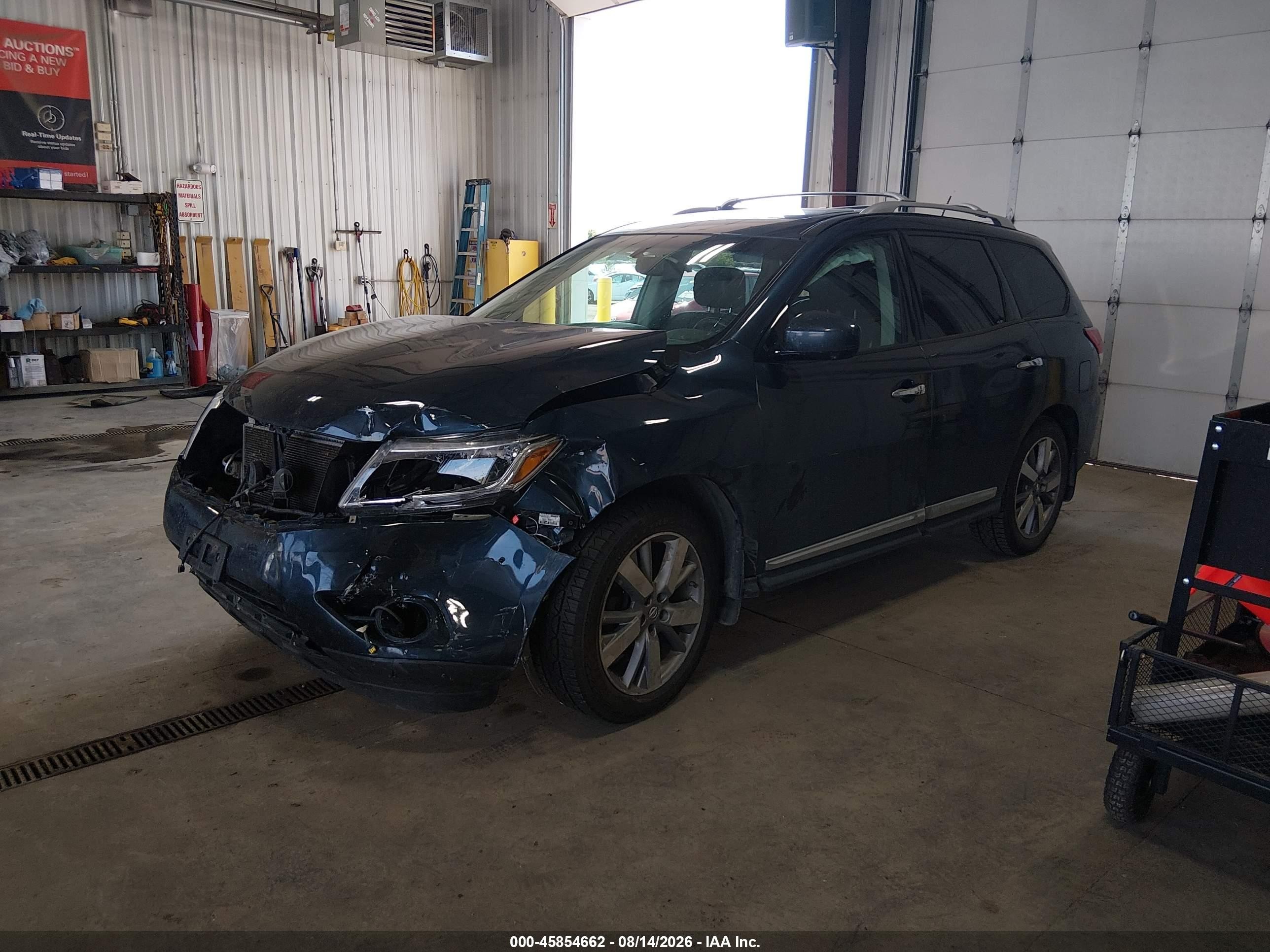 2014 Nissan Pathfinder Platinum Blue vin: 5N1AR2MM0EC695844