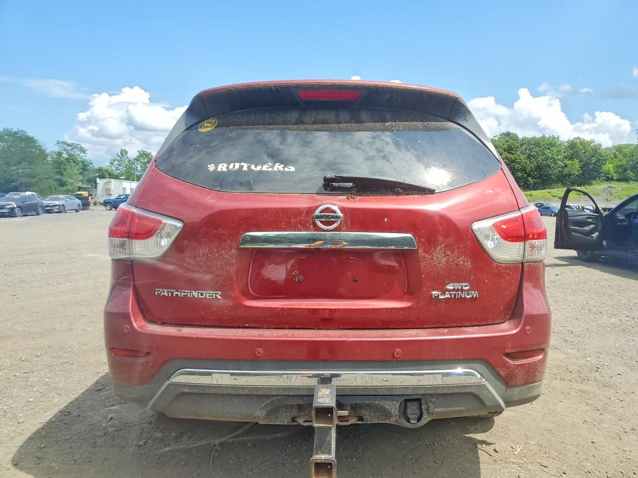 2014 Nissan Pathfinder Red vin: 5N1AR2MM0EC699375