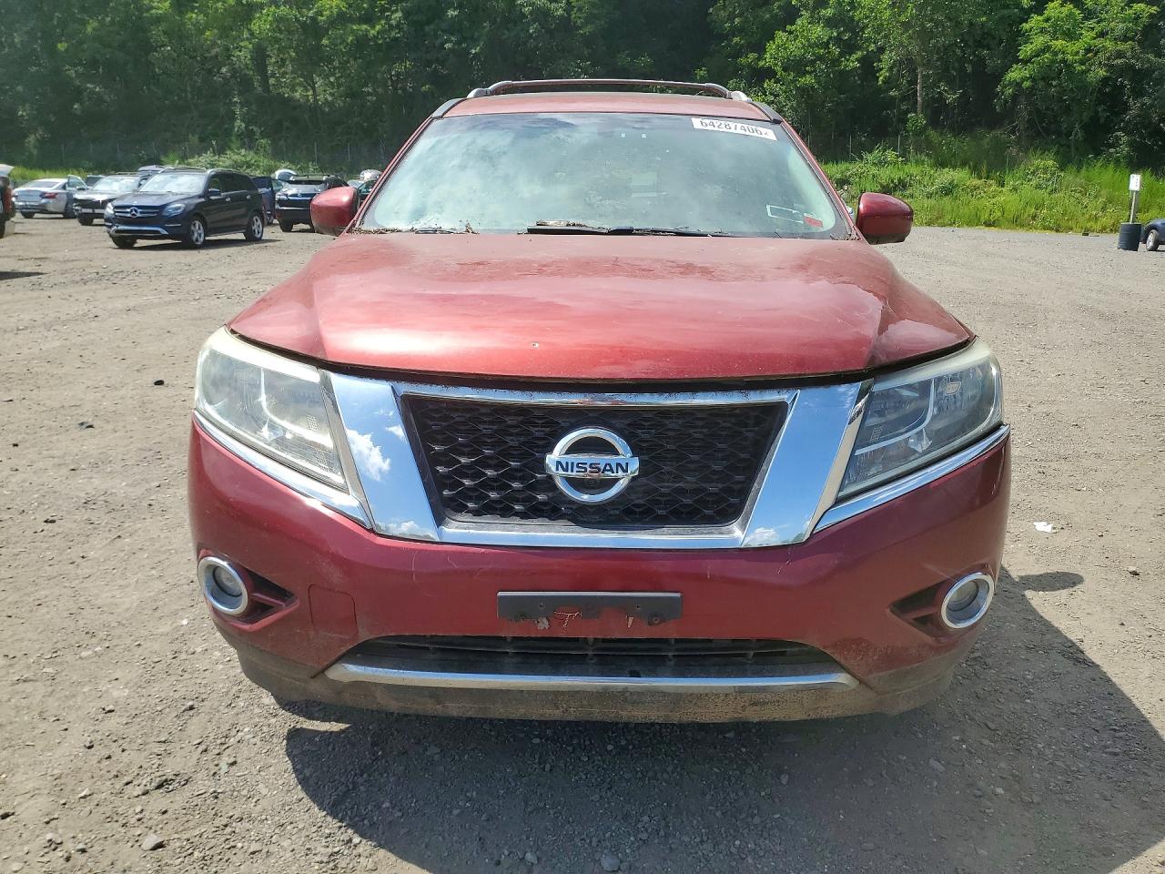2014 Nissan Pathfinder Red vin: 5N1AR2MM0EC699375