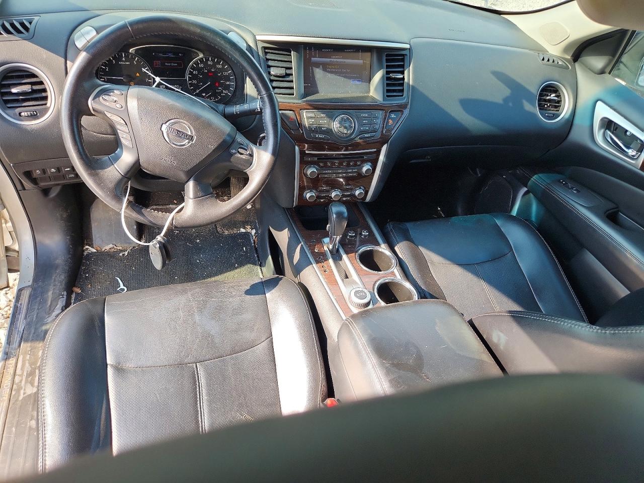 2014 Nissan Pathfinder S Серебряный vin: 5N1AR2MM0EC705255