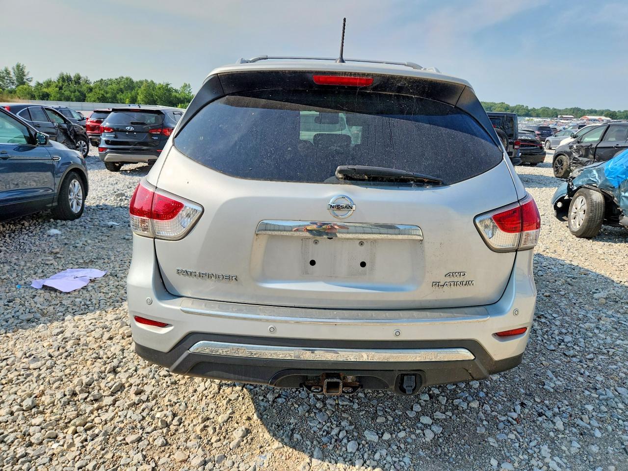 2014 Nissan Pathfinder S Серебряный vin: 5N1AR2MM0EC705255