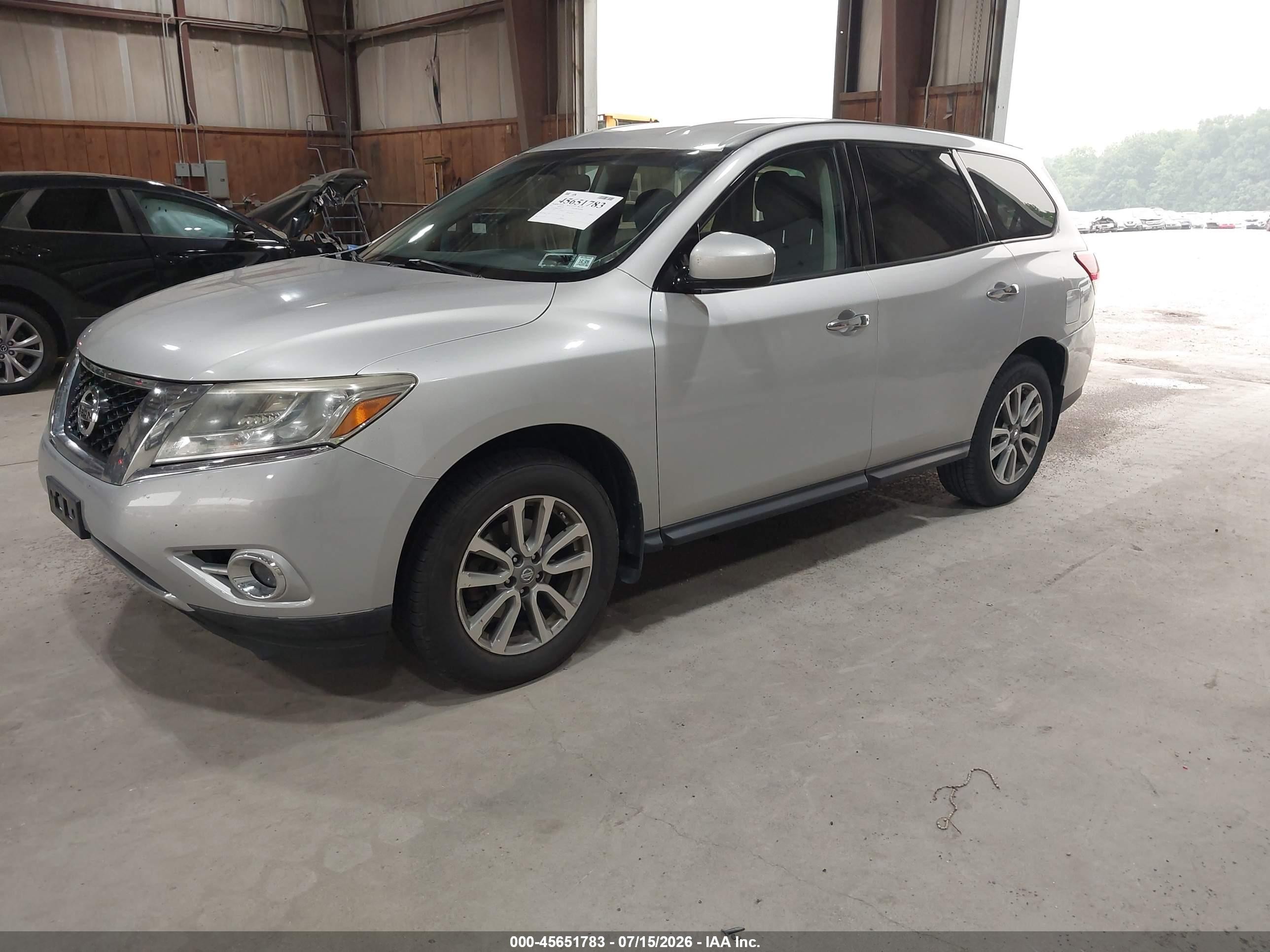 2014 Nissan Pathfinder S Серебряный vin: 5N1AR2MM0EC707247
