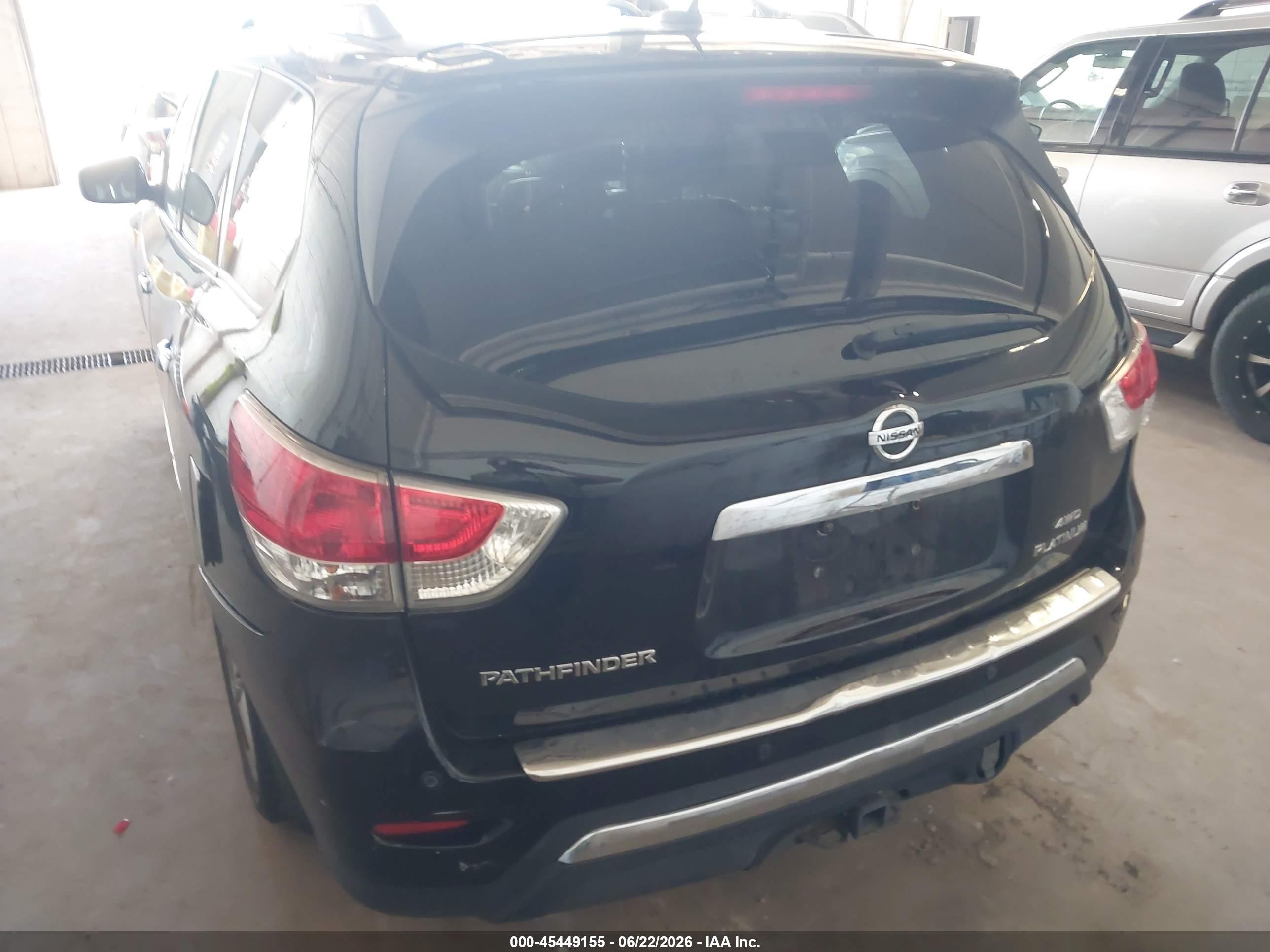 2014 Nissan Pathfinder Platinum Black vin: 5N1AR2MM0EC708236