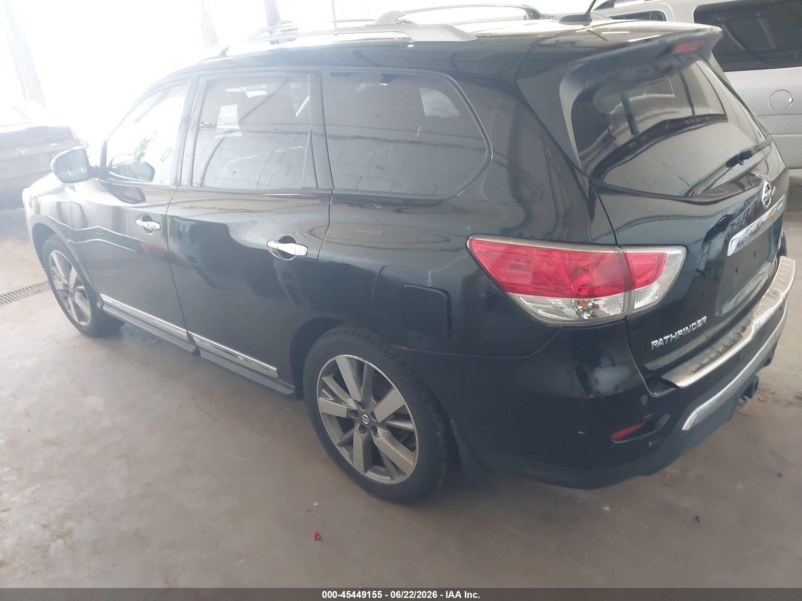 2014 Nissan Pathfinder Platinum Black vin: 5N1AR2MM0EC708236