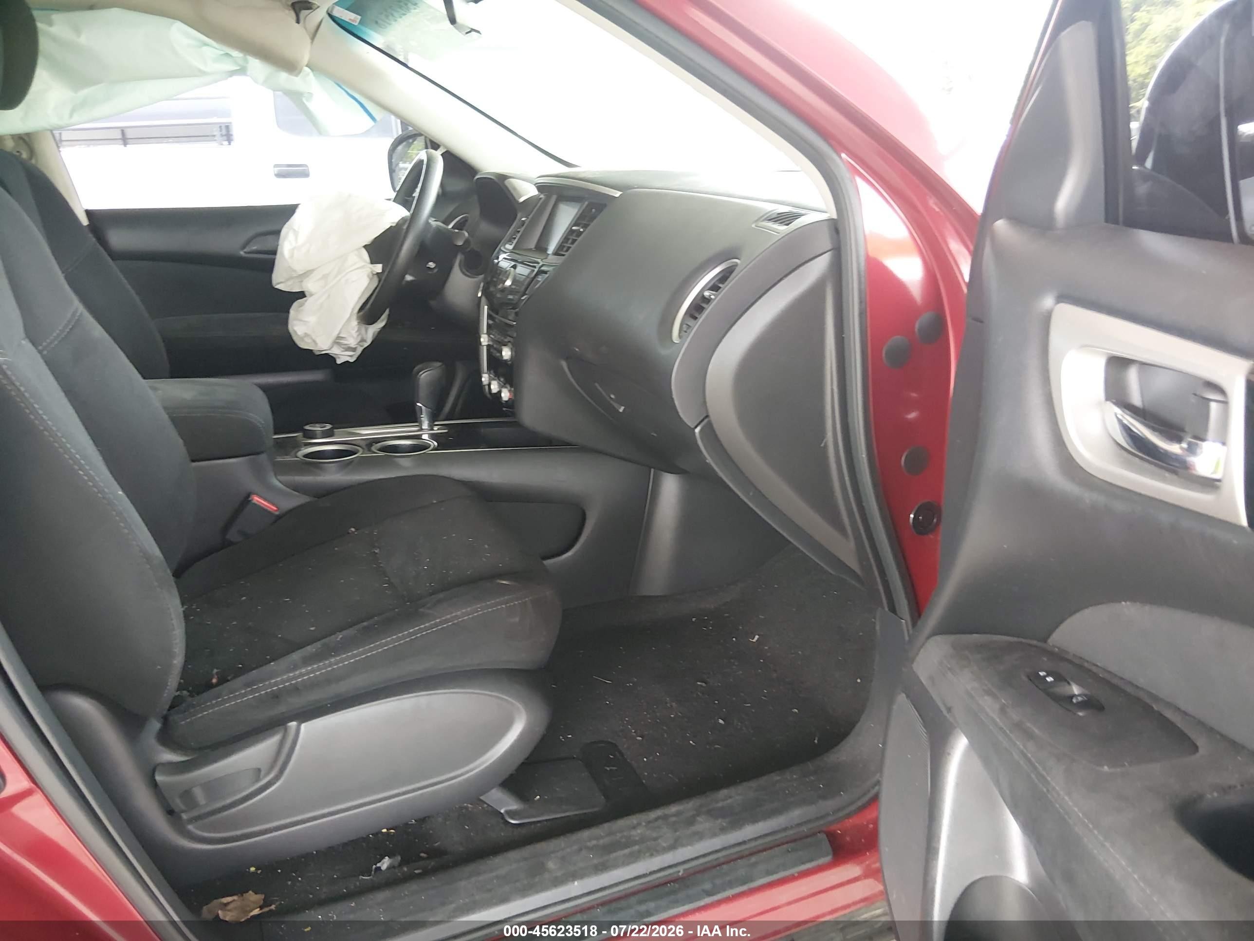 2014 Nissan Pathfinder Sv Красный vin: 5N1AR2MM0EC725344