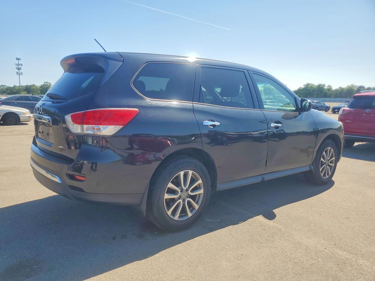 2015 Nissan Pathfinder S Серый vin: 5N1AR2MM0FC603715